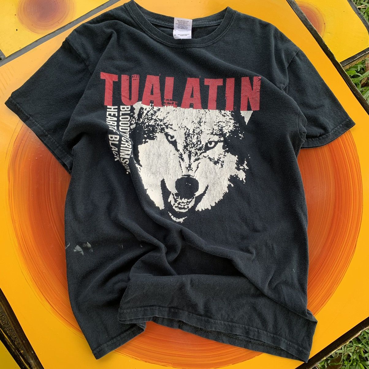 Gildan Tualatin wolf image black tshirt tee Size US M / EU 48-50 / 2 - 2 Thumbnail