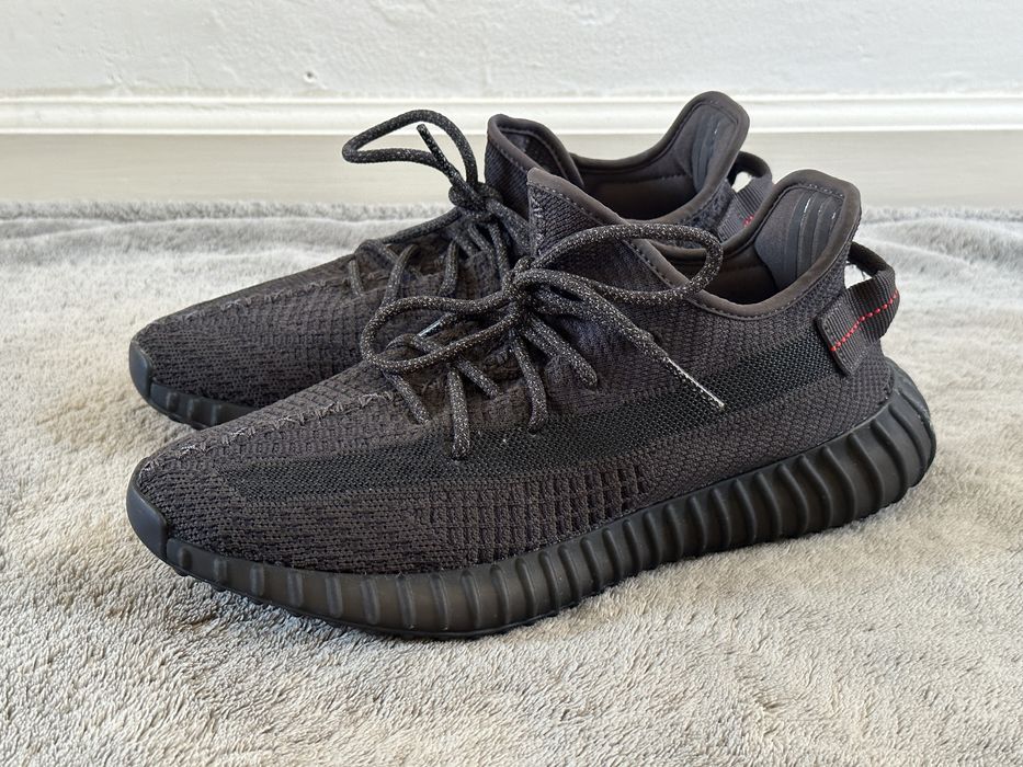 Adidas Yeezy Boost 350 V2 Black Non Reflective