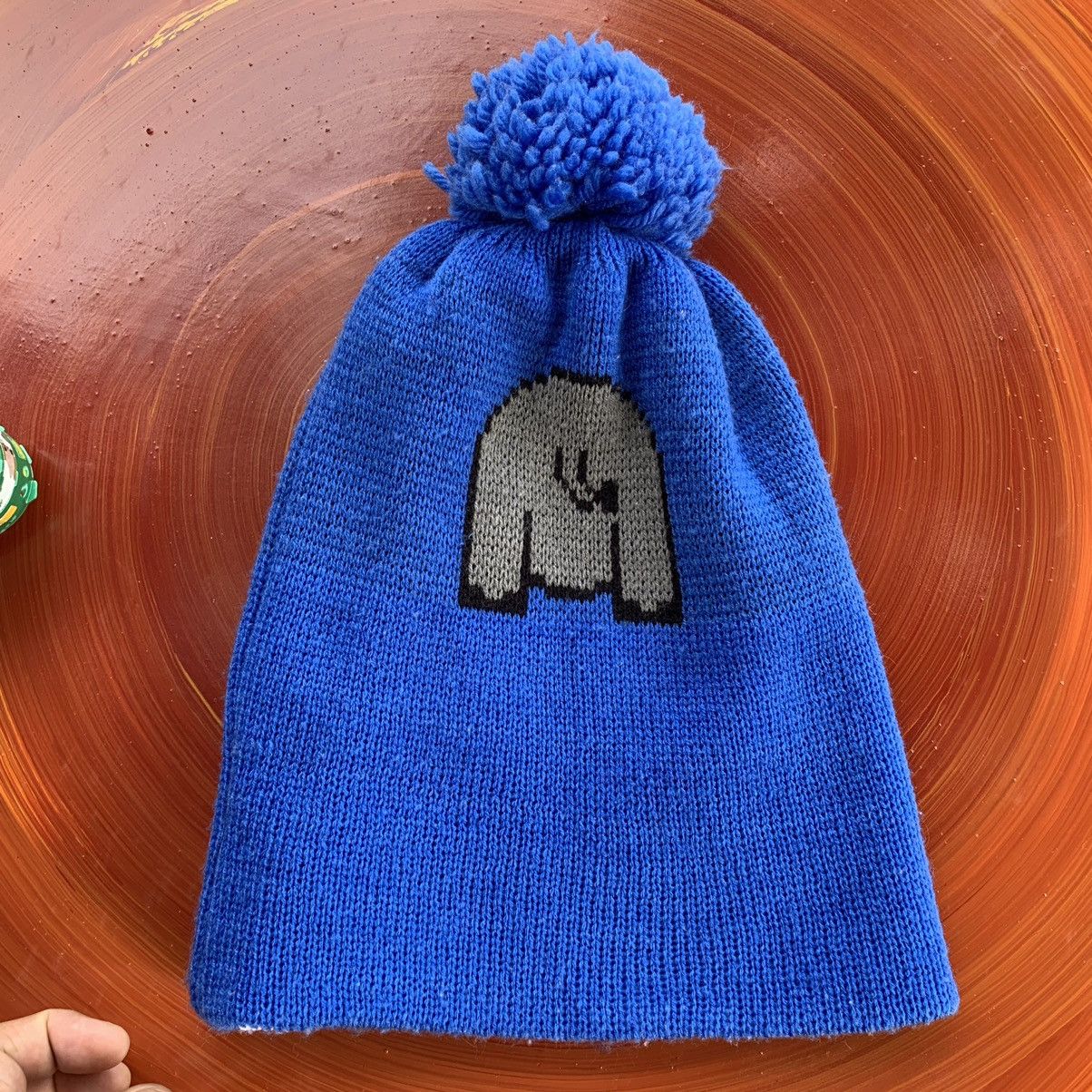 Japanese Brand Daisuki elephant image beanie hat Size ONE SIZE - 4 Thumbnail