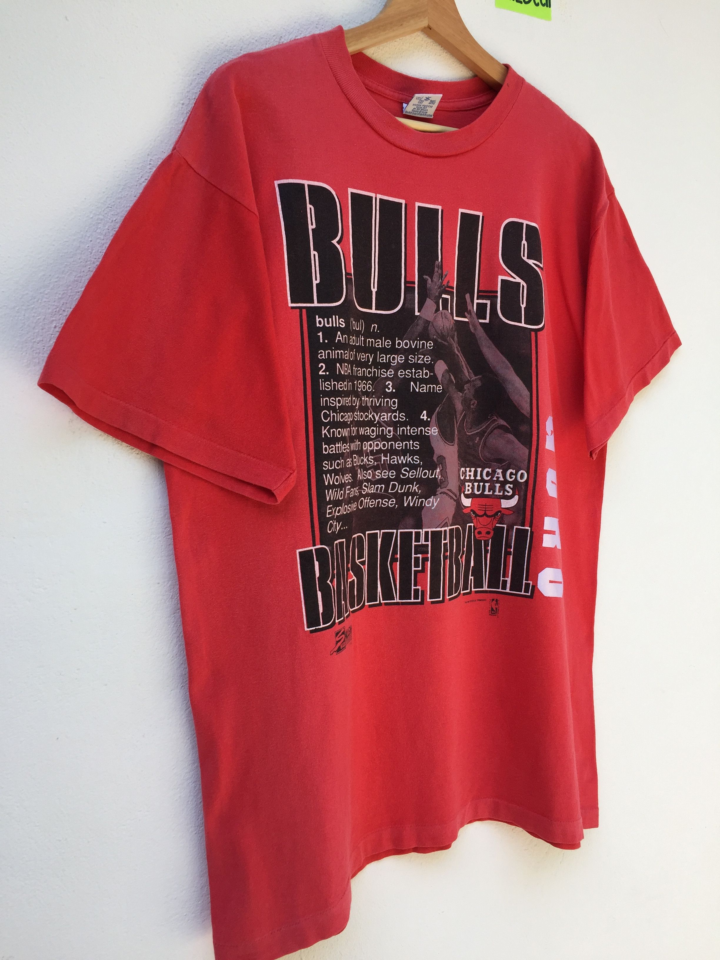 NBA Vtg 90 Chicago Bulls Basketball Nba Tee Tops Tshirt Size US L / EU 52-54 / 3 - 8 Thumbnail