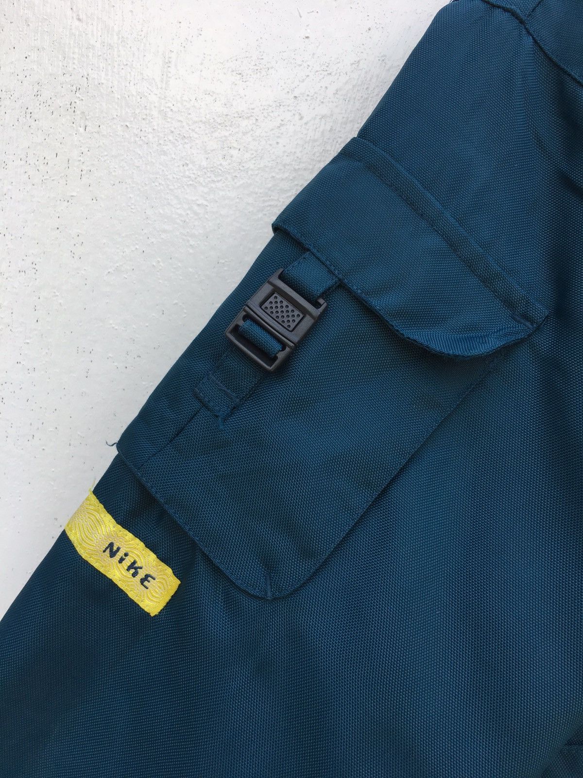 Nike Nike Small Logo Swoosh Windbreaker / Jacket Size US M / EU 48-50 / 2 - 12 Thumbnail