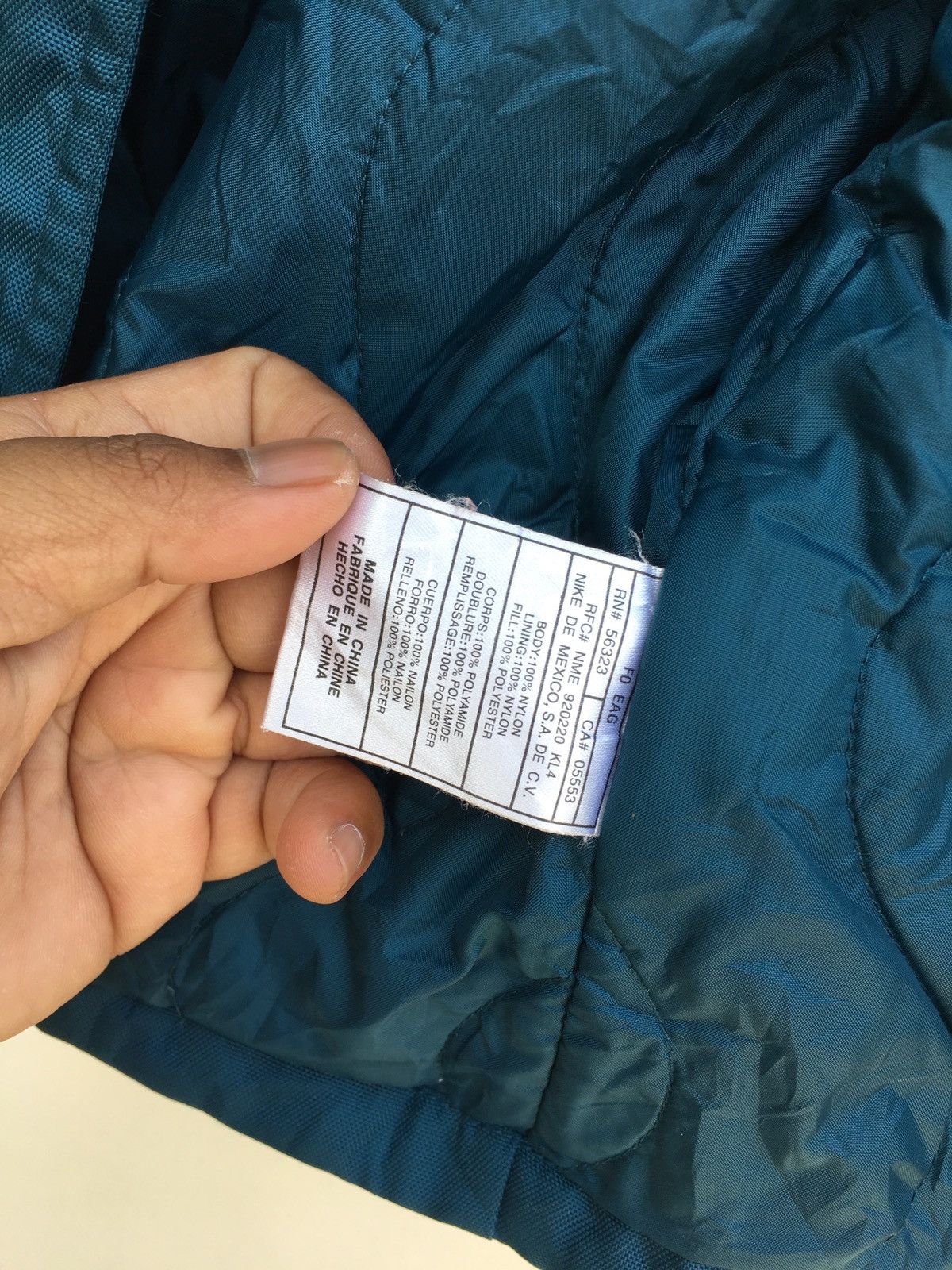 Nike Nike Small Logo Swoosh Windbreaker / Jacket Size US M / EU 48-50 / 2 - 17 Thumbnail