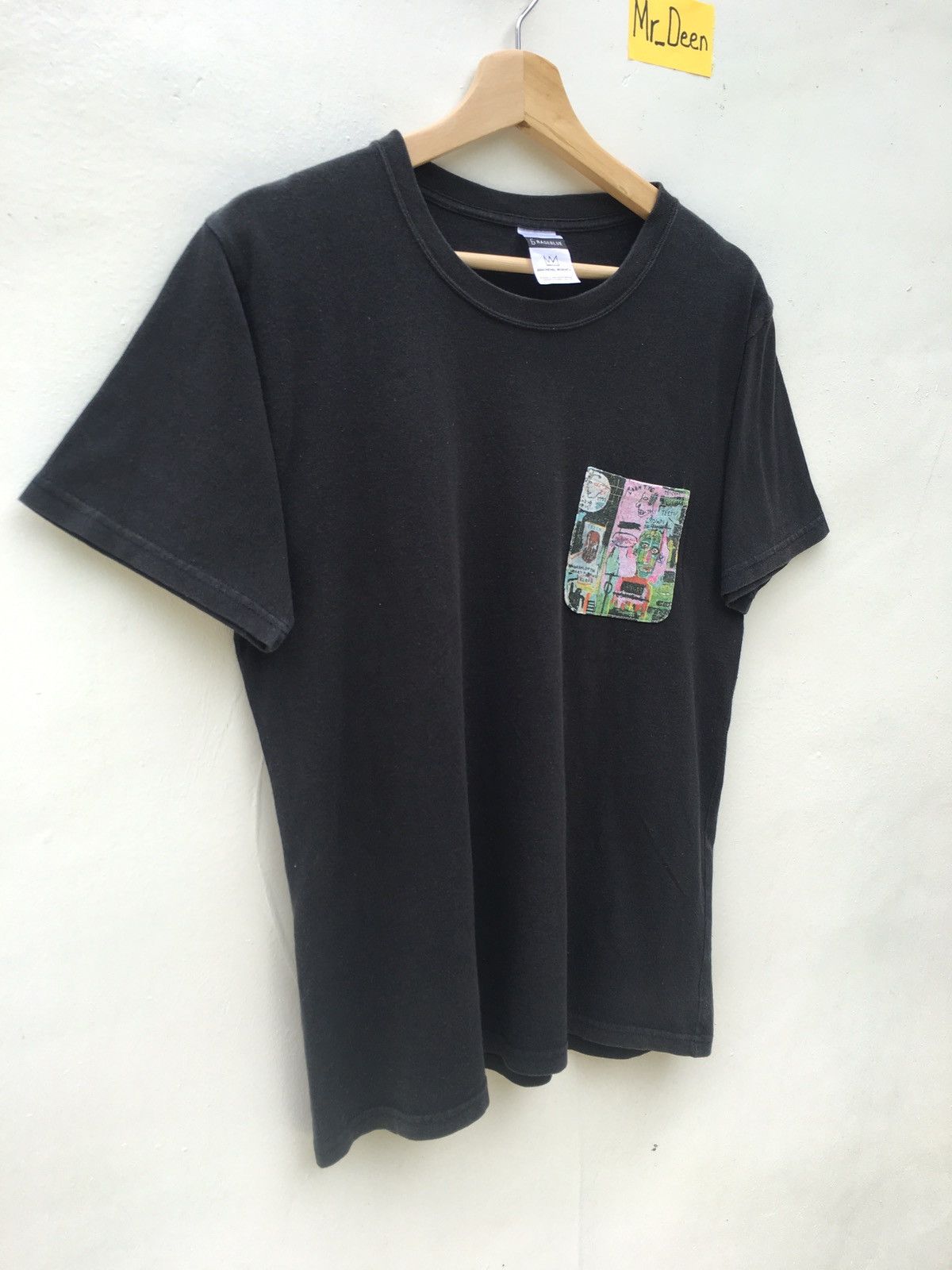 Jean-Michel Basquiat Jean Michel Basquait Spell Out with Small Pocket T Shirt Size US S / EU 44-46 / 1 - 6 Thumbnail
