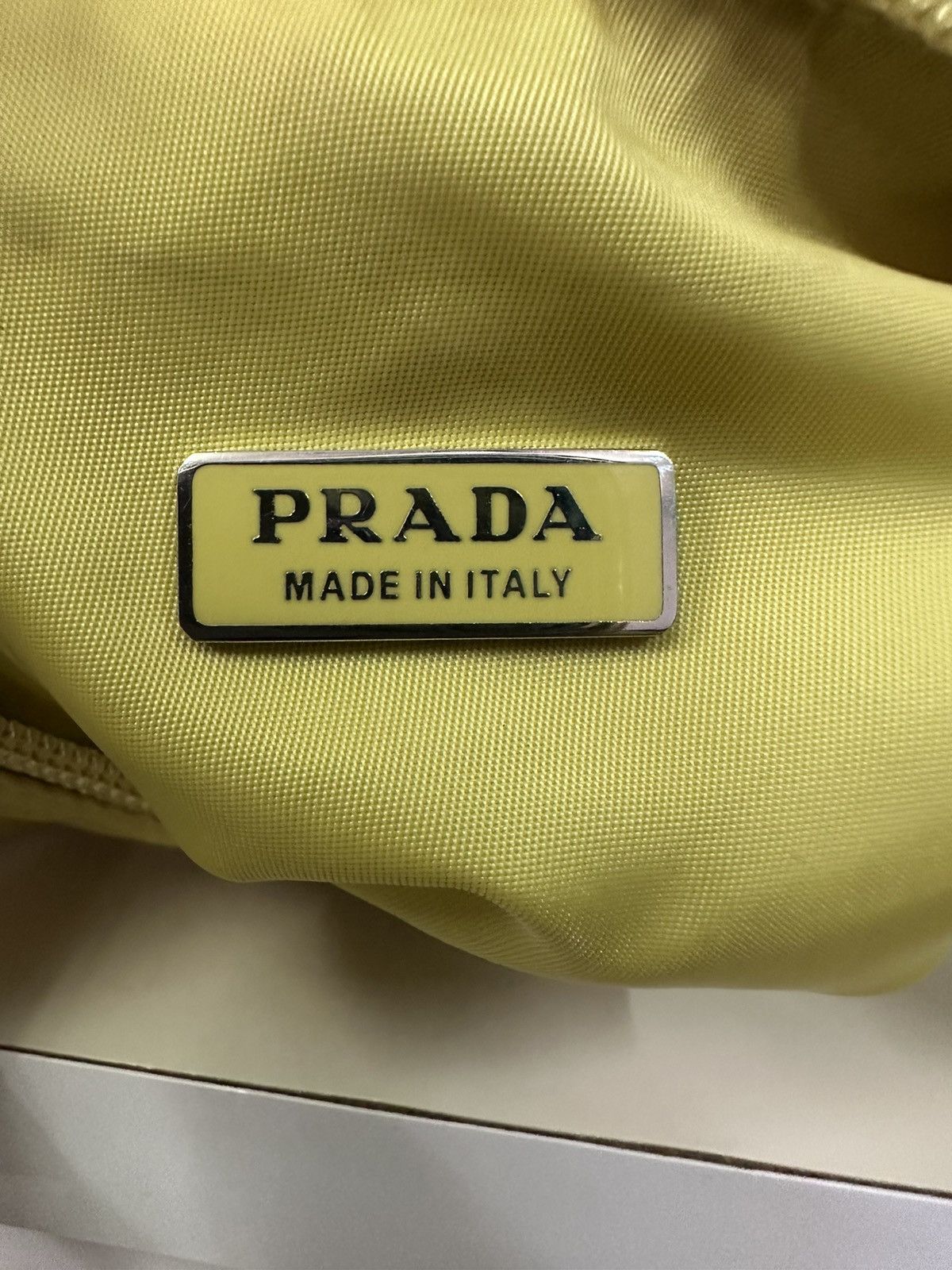 Prada DELETE TODAY LAST DROP AUTHENTIC PRADA NYLON HOBO BAG Size ONE SIZE - 14 Thumbnail