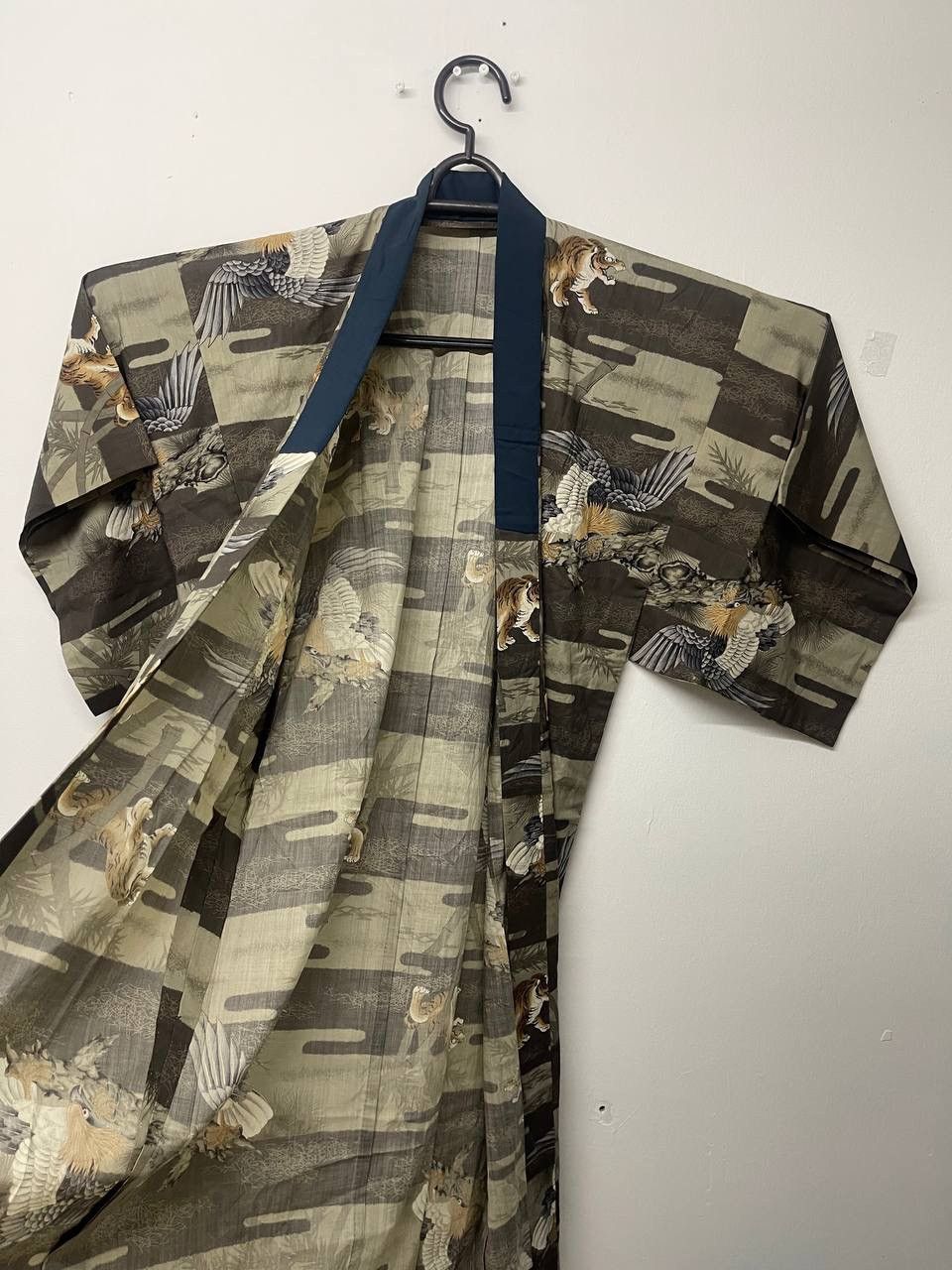 Japanese Brand Vintage silk kimono Size US L / EU 52-54 / 3 - 4 Thumbnail
