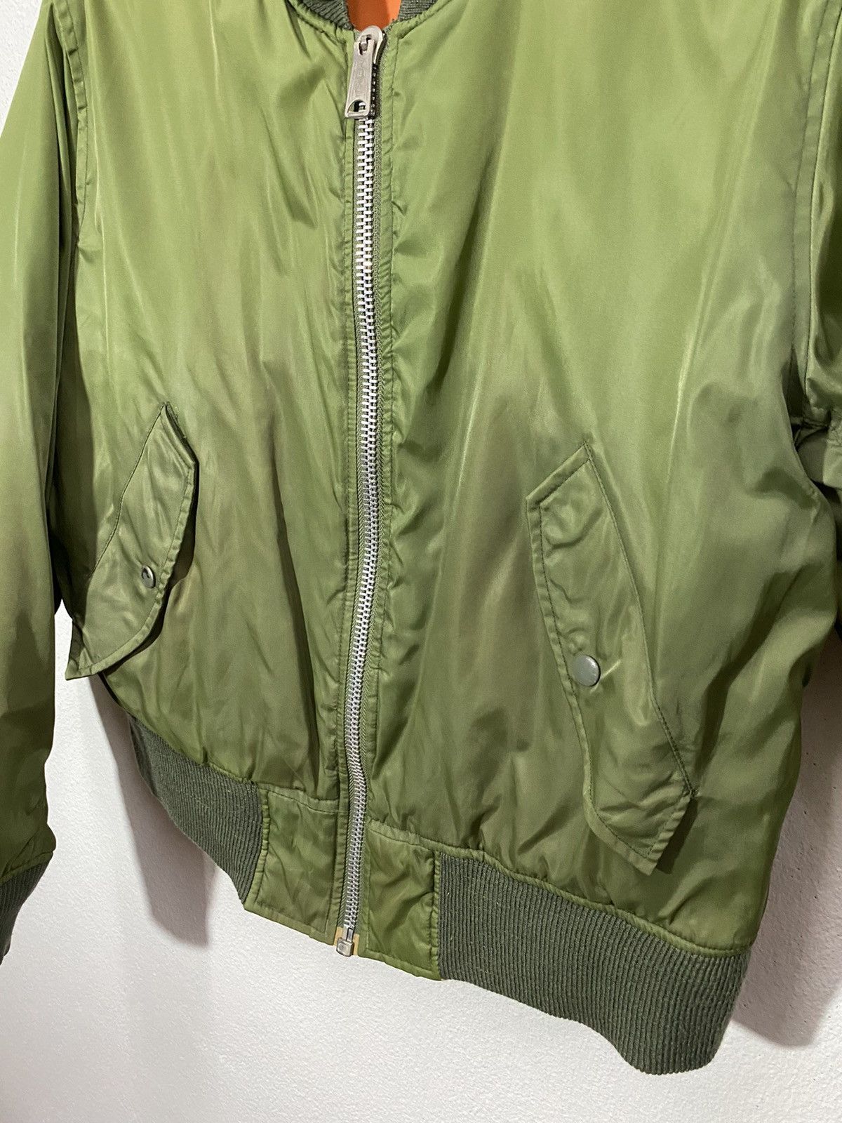 Japanese Brand Riversible flying bomber jacket type MA-1 Size US M / EU 48-50 / 2 - 15 Thumbnail