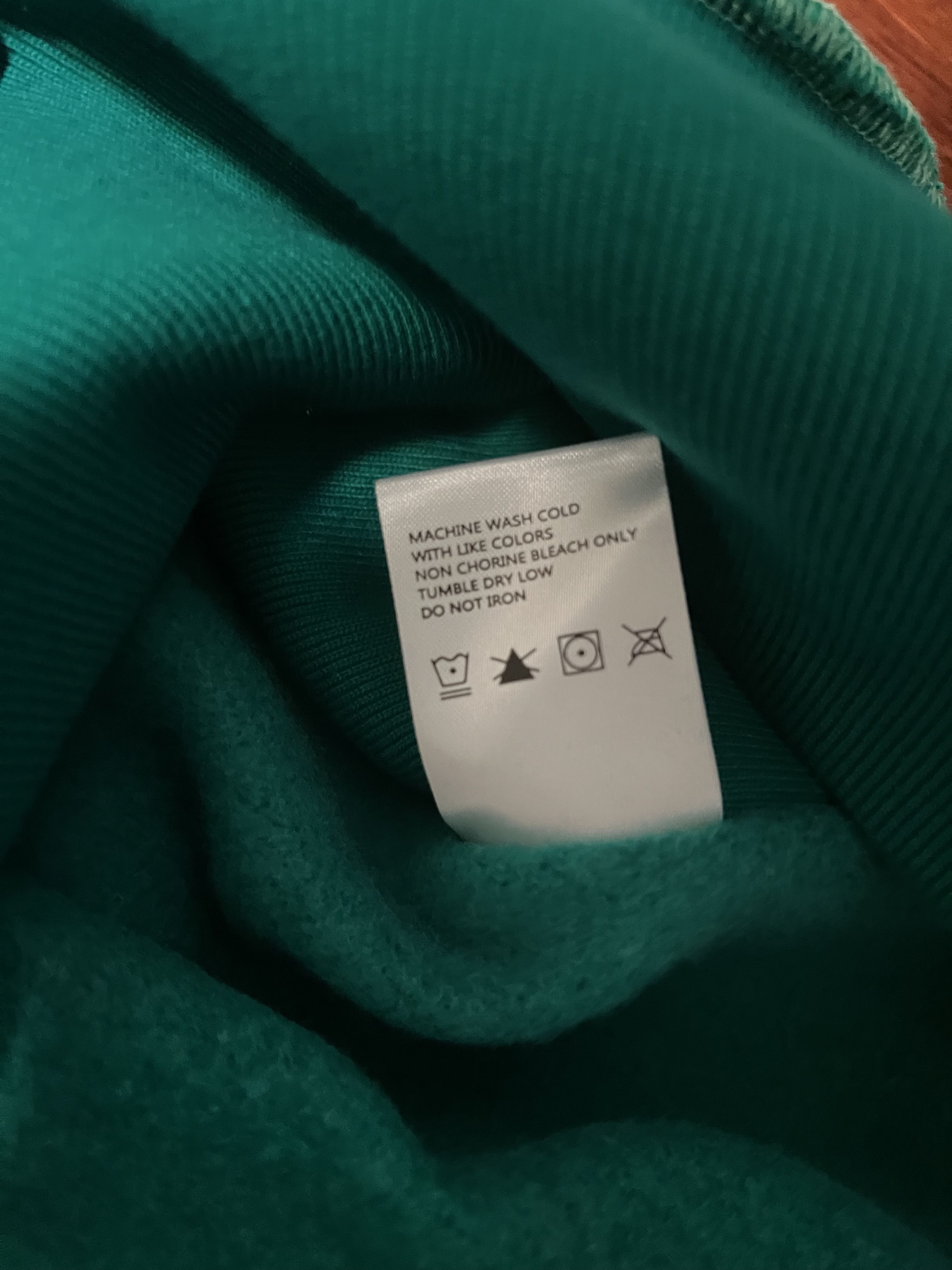 Advisory Board Crystals × Guess × Union LA 💚 SS19 Advisory Board Crystals x Guess x Union Hoodie Size US L / EU 52-54 / 3 - 13 Thumbnail