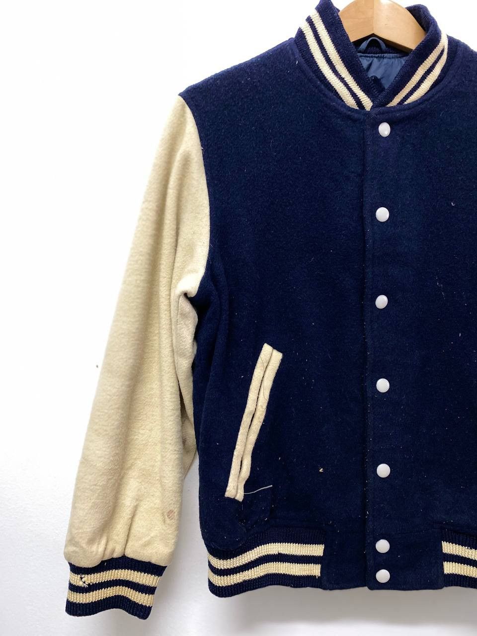 Vintage Vintage Varsity Stadium Jacket Wool Nice Colour Size US M / EU 48-50 / 2 - 5 Thumbnail