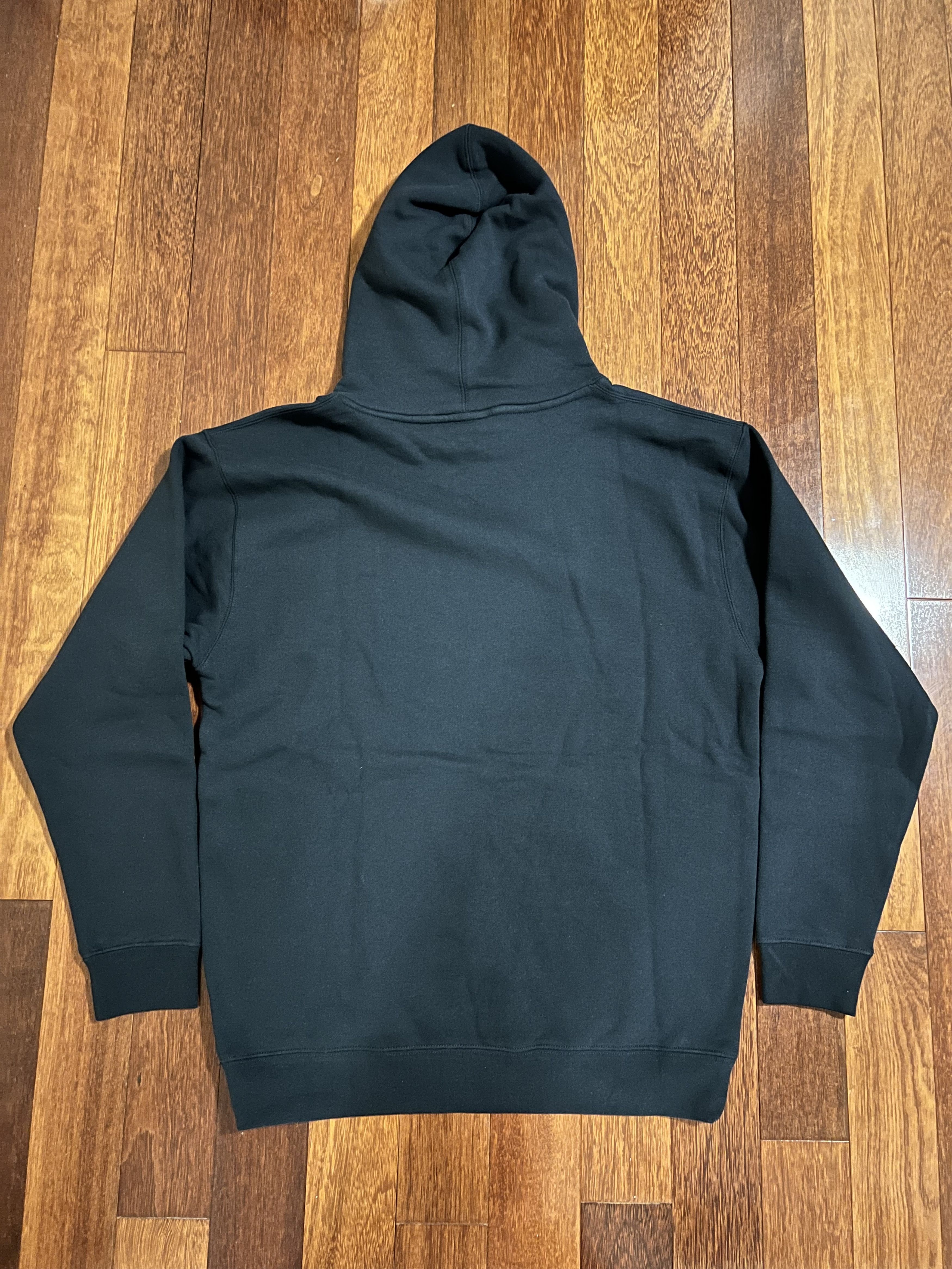 Sci-Fi Fantasy 💚 Sci-Fi Fantasy Embroidered Logo Hoodie Navy Large NEW Size US L / EU 52-54 / 3 - 4 Thumbnail
