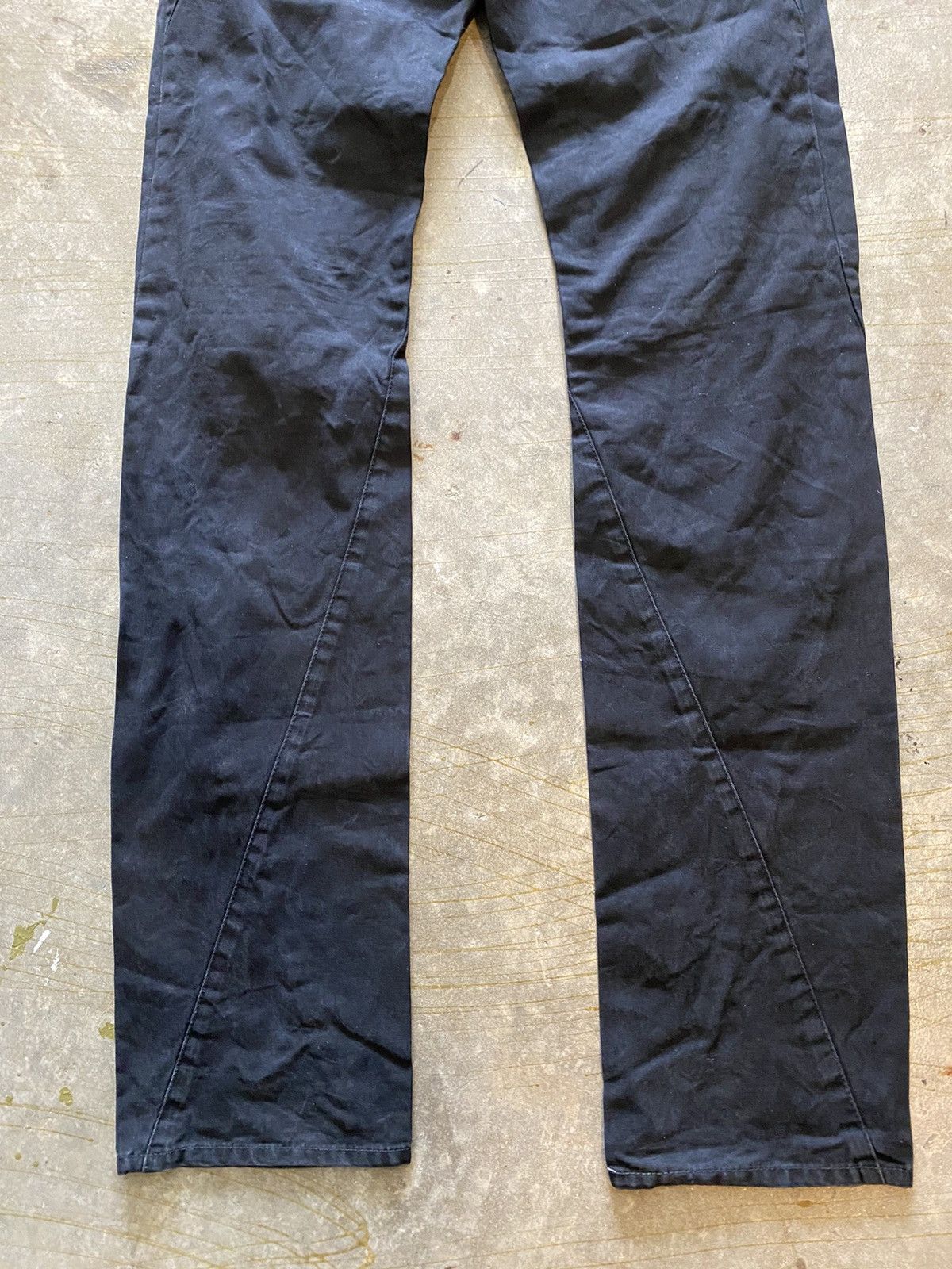 Attachment × Kazuyuki Kumagai Attachment Black twist cut pants Size US 29 - 9 Thumbnail
