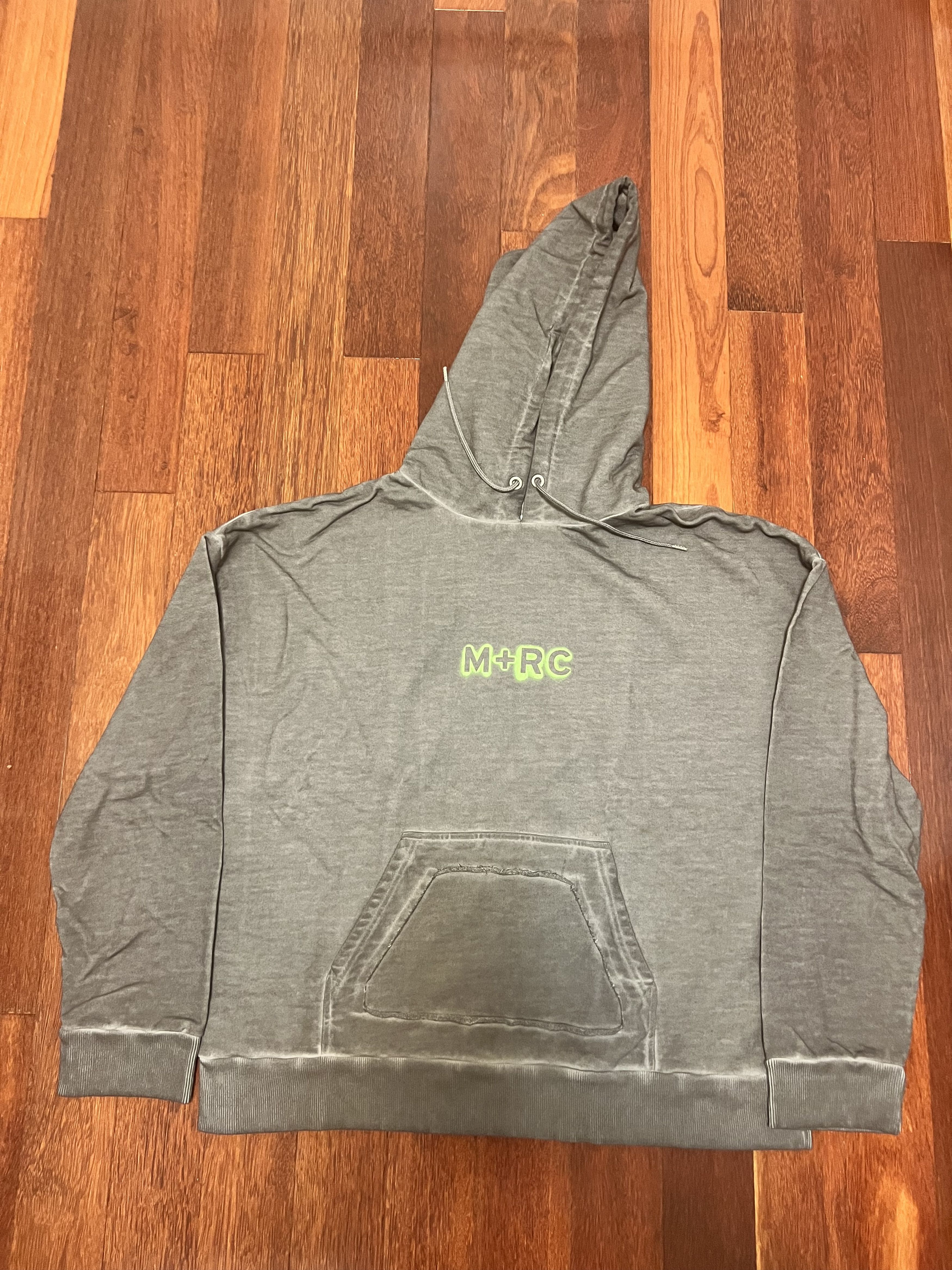M+Rc Noir 💚 M+RC Noir Stencil Logo Hoodie Grey Large NEW Size US L / EU 52-54 / 3 - 5 Thumbnail