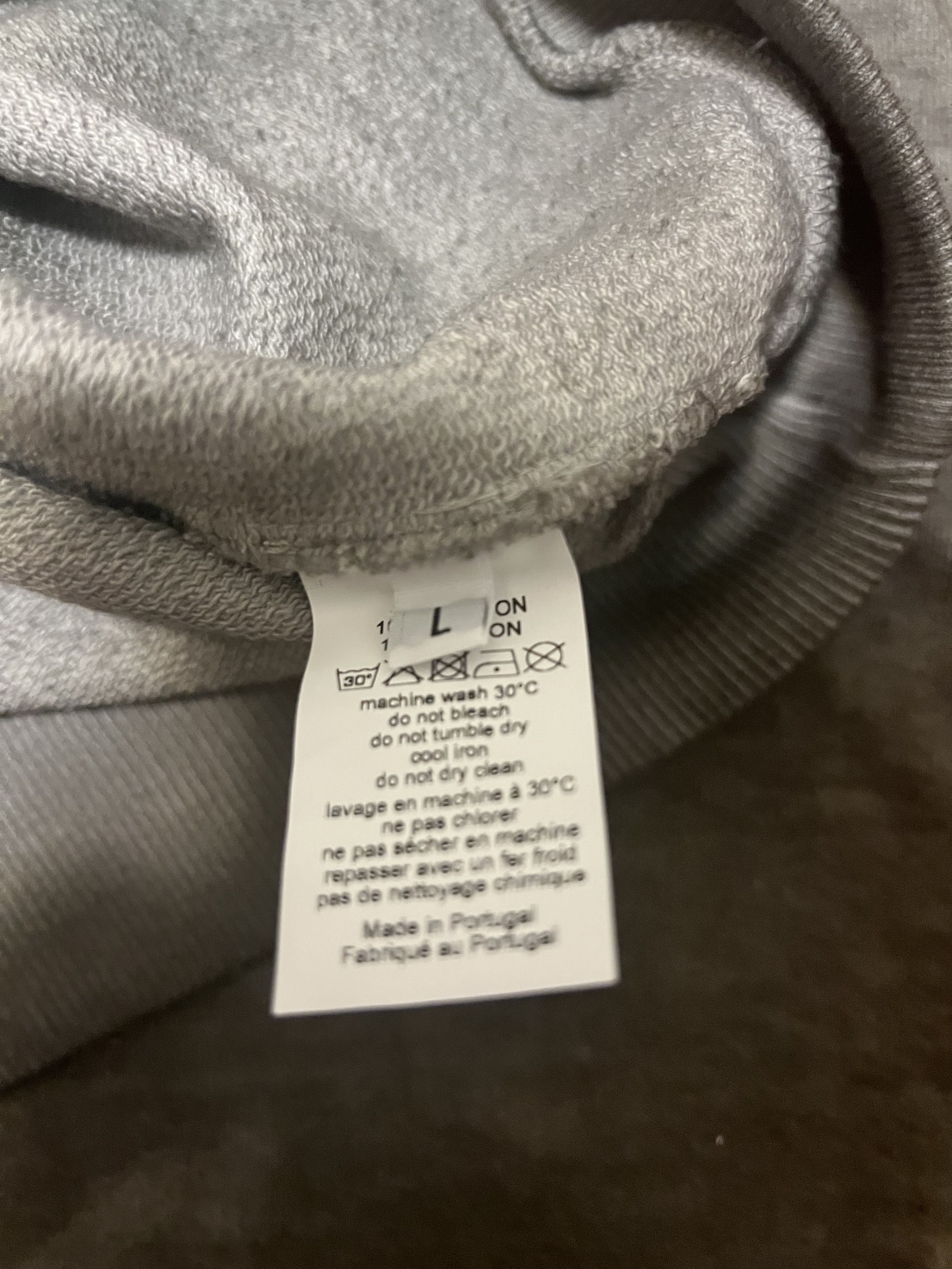 M+Rc Noir 💚 M+RC Noir Stencil Logo Hoodie Grey Large NEW Size US L / EU 52-54 / 3 - 7 Thumbnail