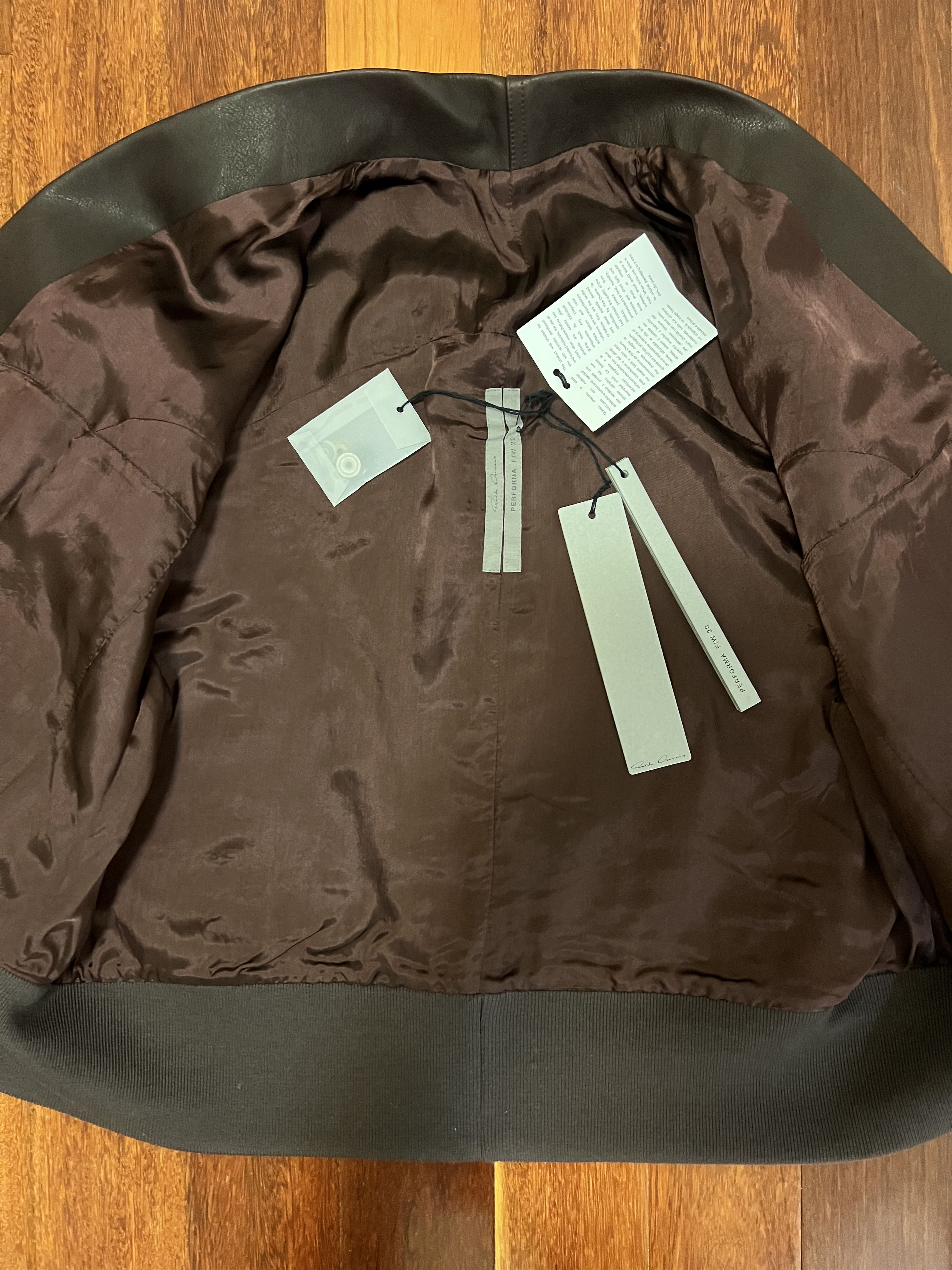 Rick Owens 💚 Rick Owens FW20 Performa Tec Leather Bomber Jacket Size XS / US 0-2 / IT 36-38 - 12 Thumbnail