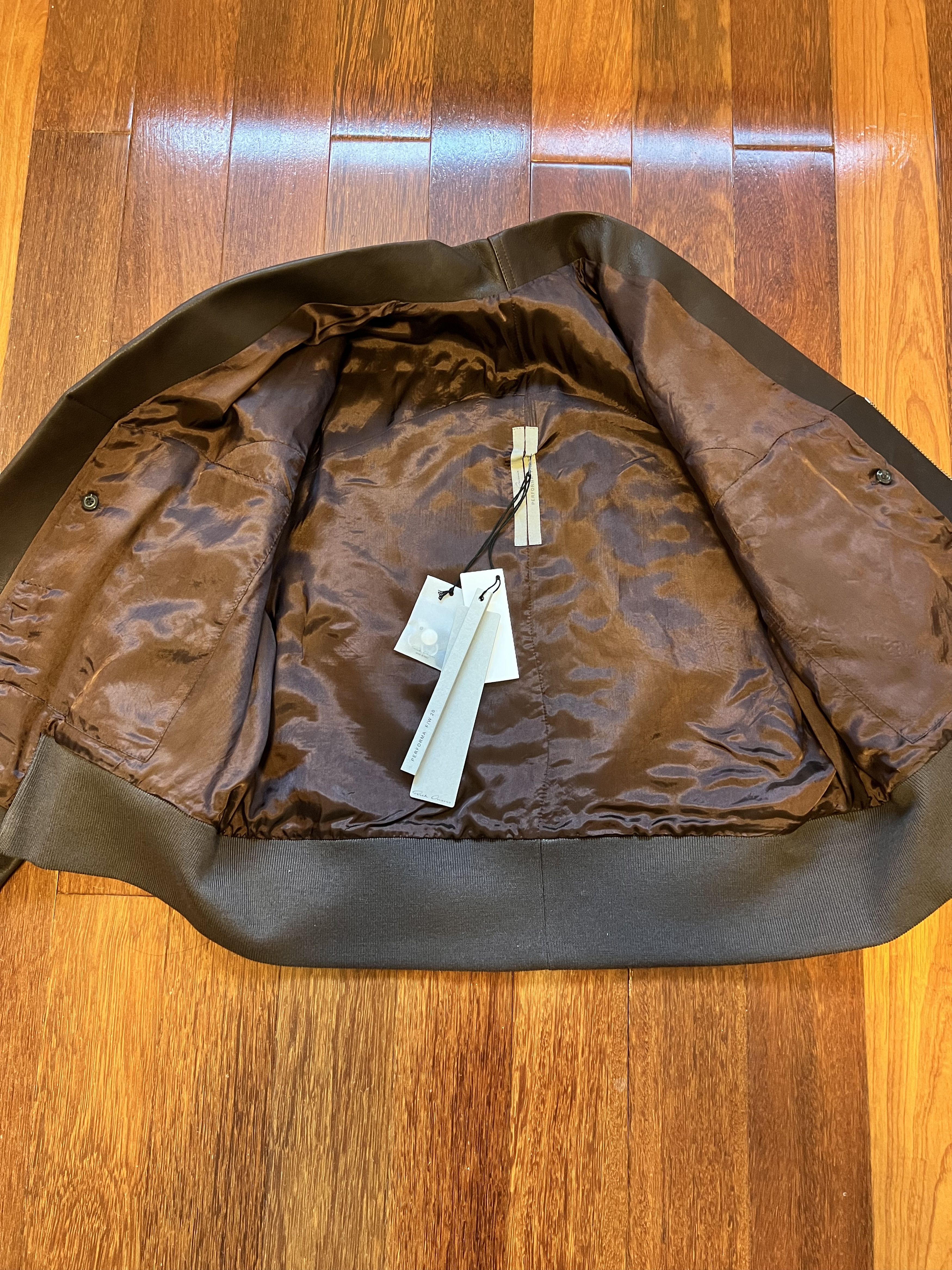 Rick Owens 💚 Rick Owens FW20 Performa Tec Leather Bomber Jacket Size XS / US 0-2 / IT 36-38 - 21 Thumbnail