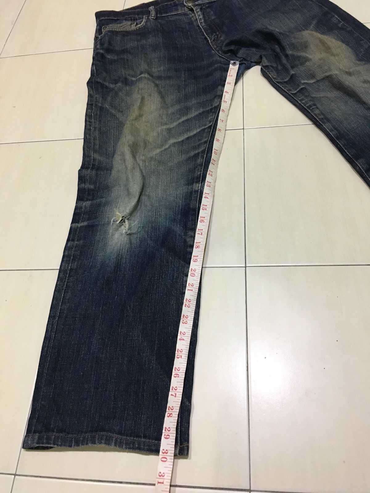 Japanese Brand JAPANESE BRAND X UJ X UNIQLO DISTRESSED JEANS Size US 38 / EU 54 - 13 Thumbnail
