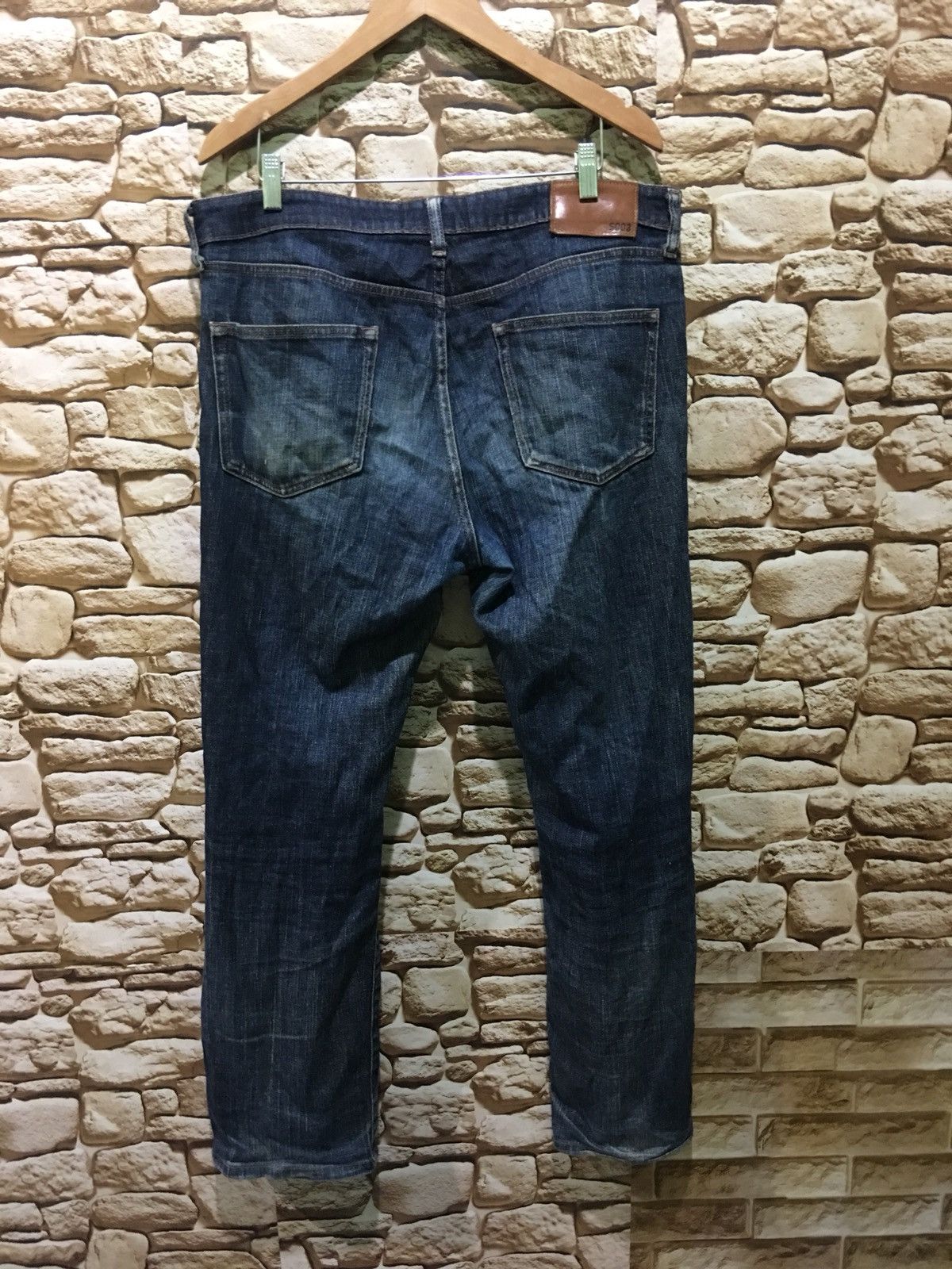 Japanese Brand JAPANESE BRAND X UJ X UNIQLO DISTRESSED JEANS Size US 38 / EU 54 - 2 Thumbnail