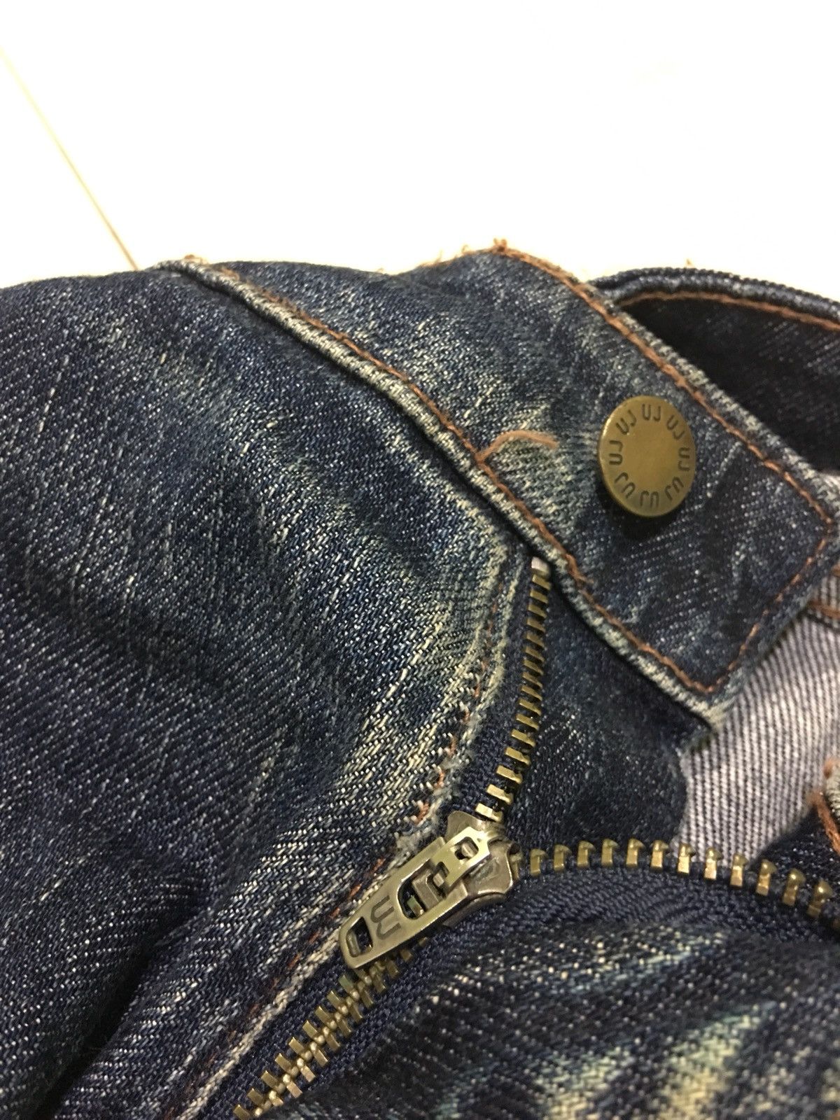 Japanese Brand JAPANESE BRAND X UJ X UNIQLO DISTRESSED JEANS Size US 38 / EU 54 - 6 Thumbnail