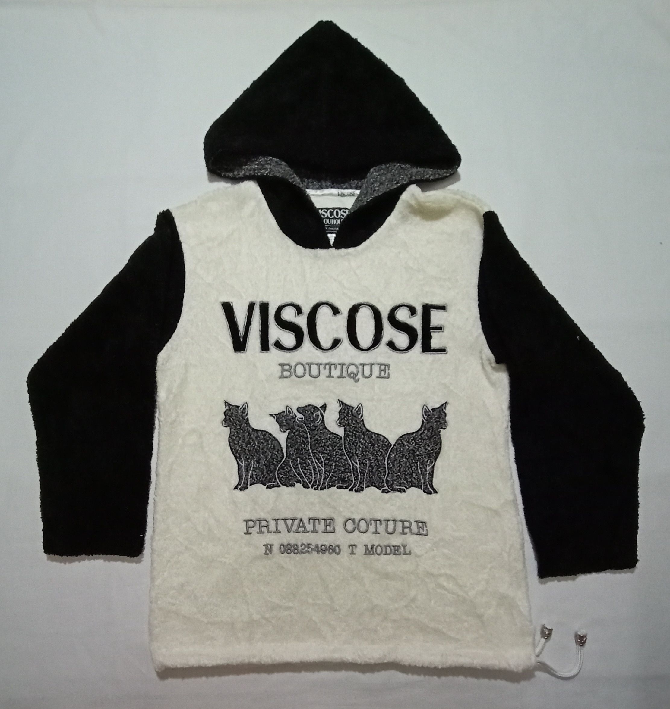 Japanese Brand Viscose Boutique 'Private Coture' Hoodies Embroidery Logo Size US M / EU 48-50 / 2 - 1 Thumbnail