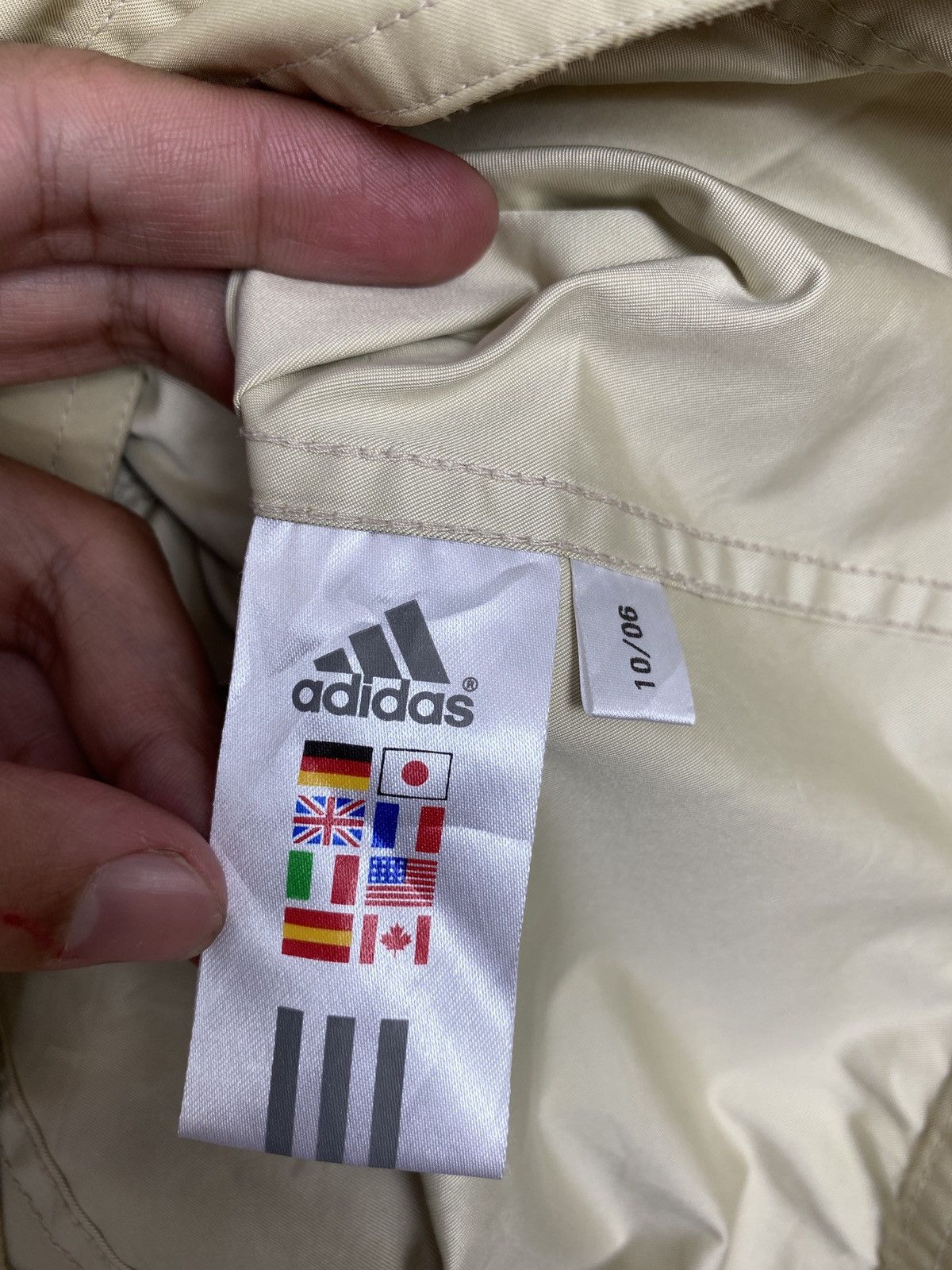 Adidas Rare‼️Adidas Hoodie Jacket Spellout (Women) Size ONE SIZE - 5 Thumbnail