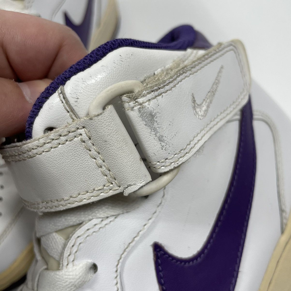 Nike 2010 Nike Air Force 1 Mid White Purple Size US 10 / EU 43 - 6 Thumbnail
