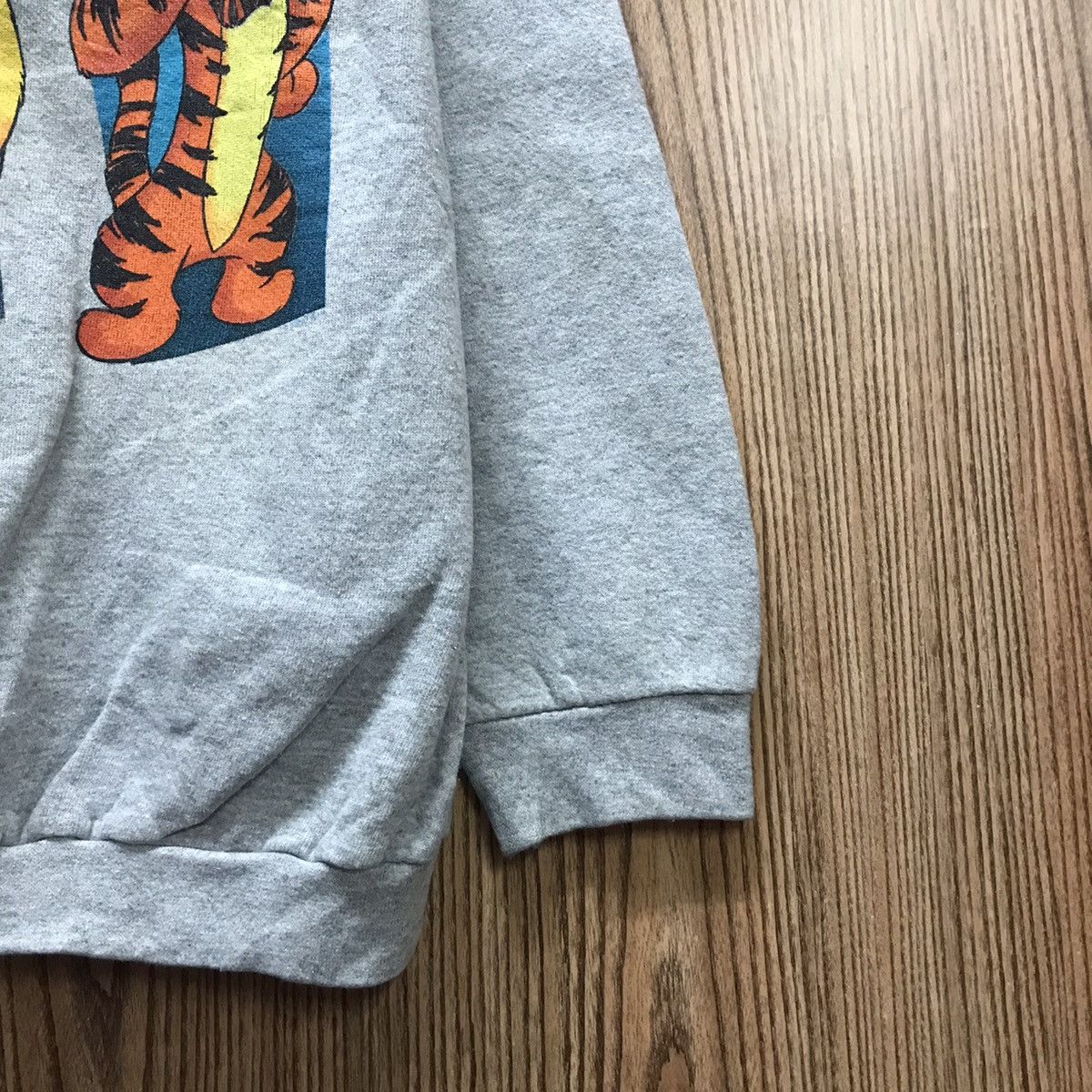 Cartoon Network × Disney × Vintage Vintage Disney Pooh And Friends Sweatshirt Pullover Jumper Size US L / EU 52-54 / 3 - 5 Thumbnail