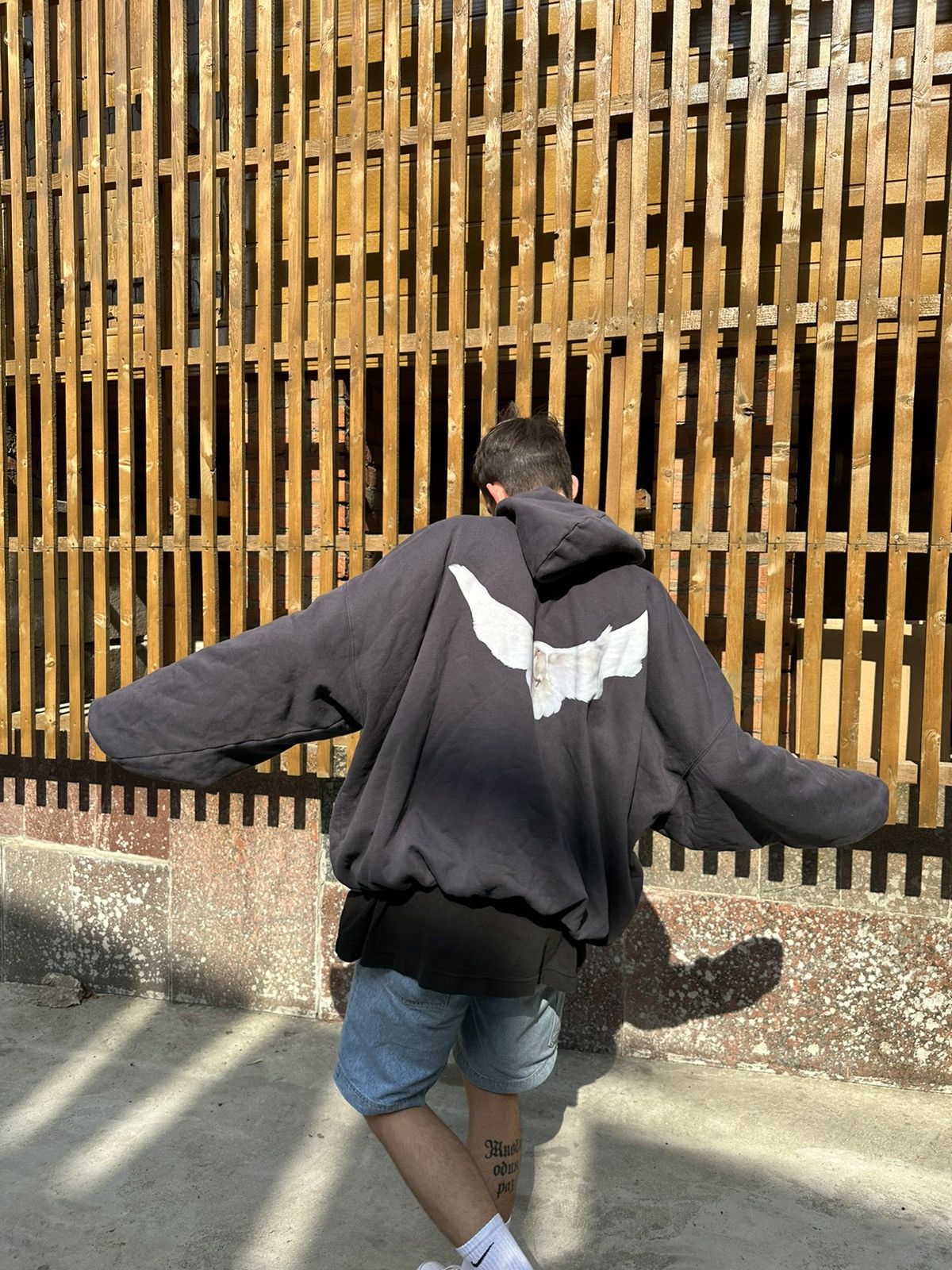 Gap × Kanye West Yeezy Gap Dove Hoodie Size US XL / EU 56 / 4 - 3 Thumbnail