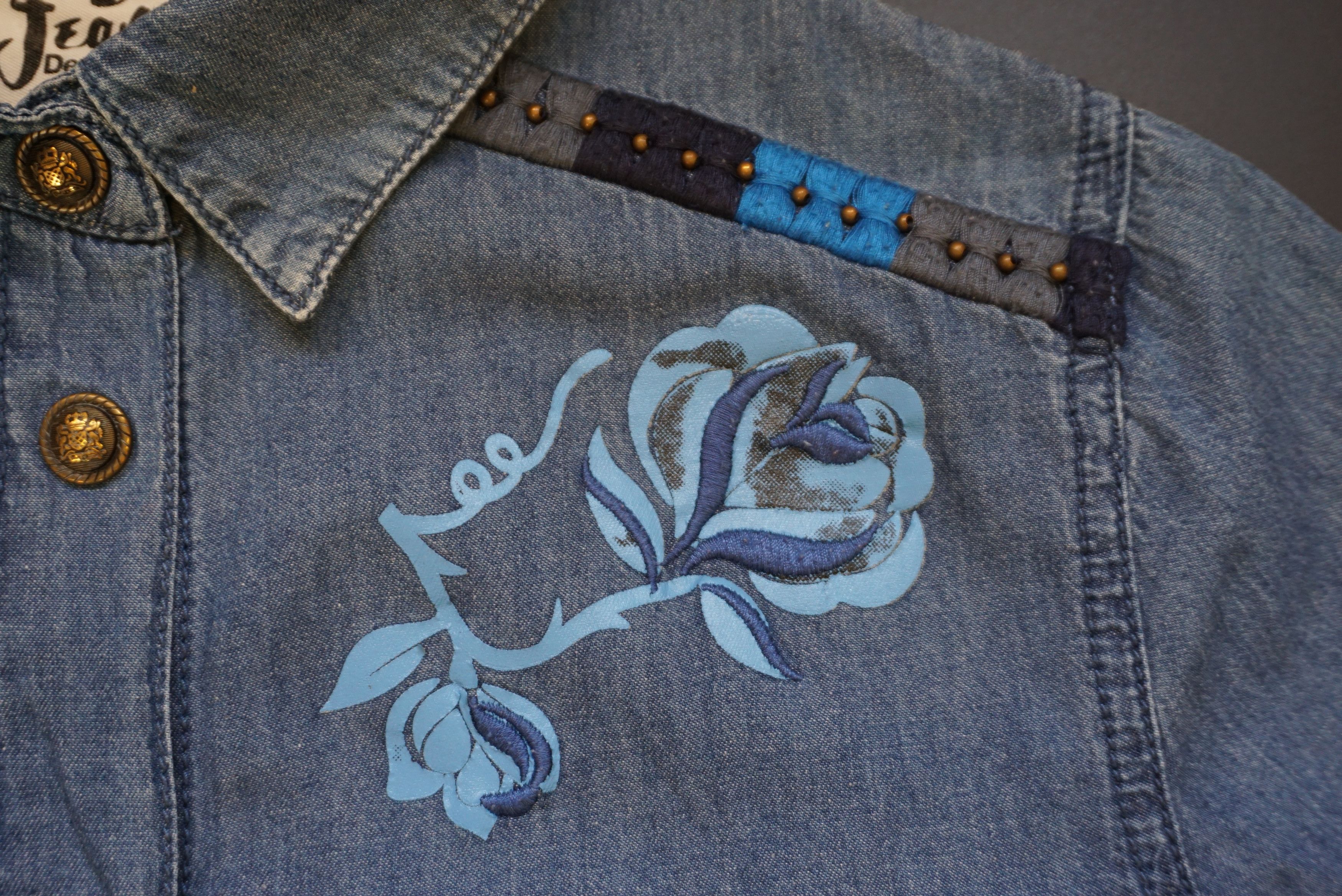 Desigual Desigual S 4/6 Exotic jeans shirt embroidered floral cowboy Size S / US 4 / IT 40 - 17 Thumbnail