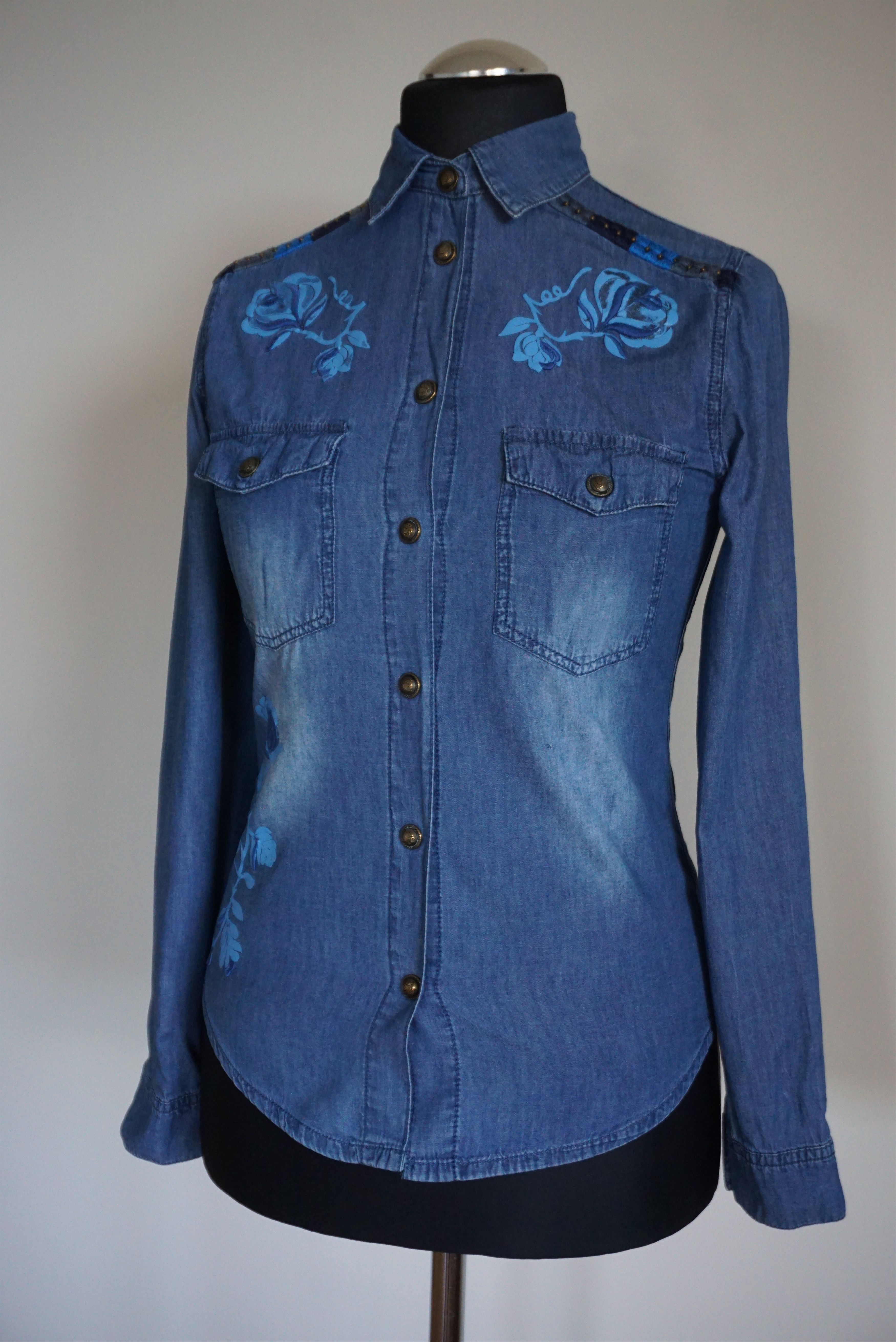 Desigual Desigual S 4/6 Exotic jeans shirt embroidered floral cowboy Size S / US 4 / IT 40 - 7 Thumbnail