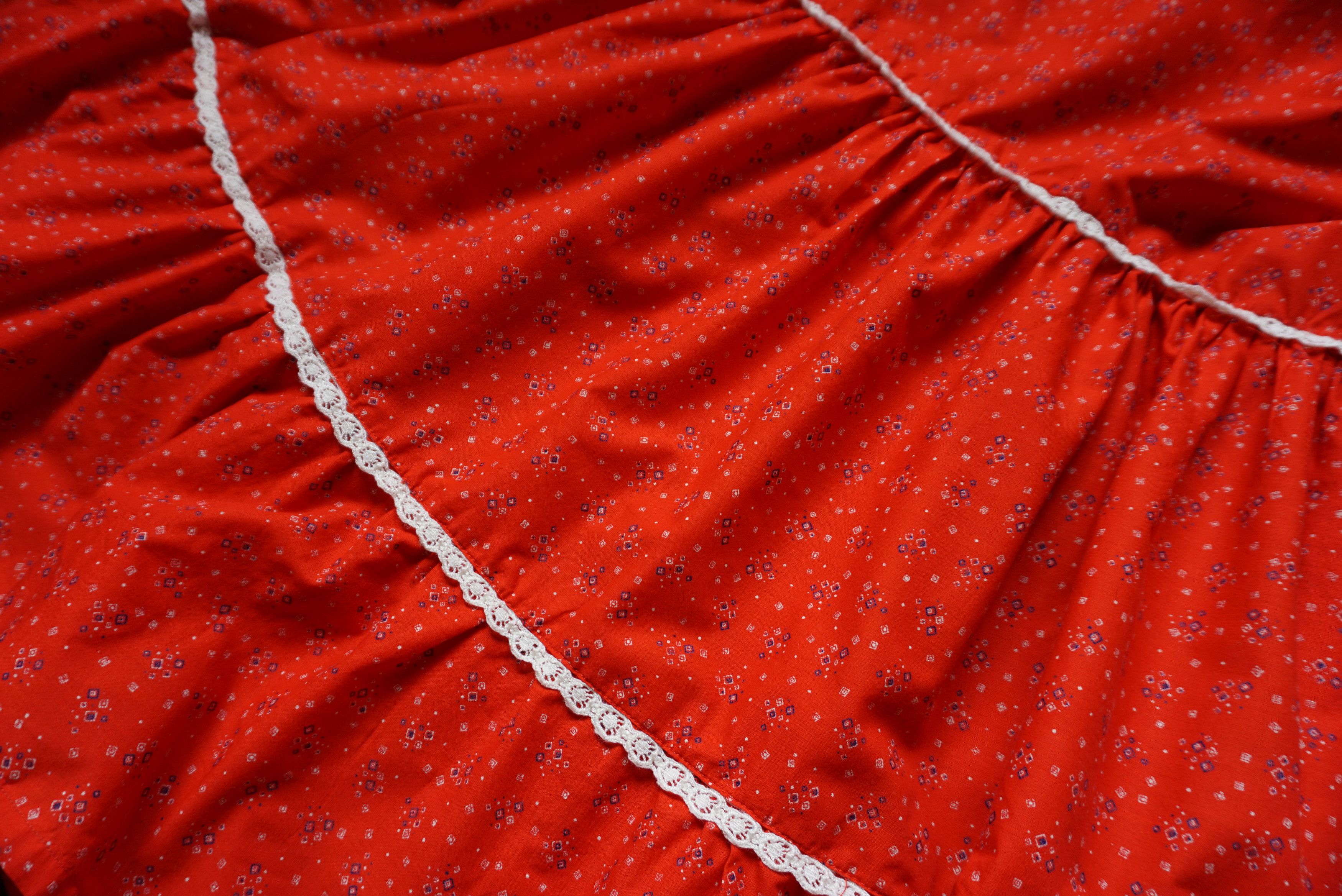 Handmade Spanish custom made skirt 70s floral cotton M 6/8 peasant Size 30" / US 8 / IT 44 - 6 Thumbnail