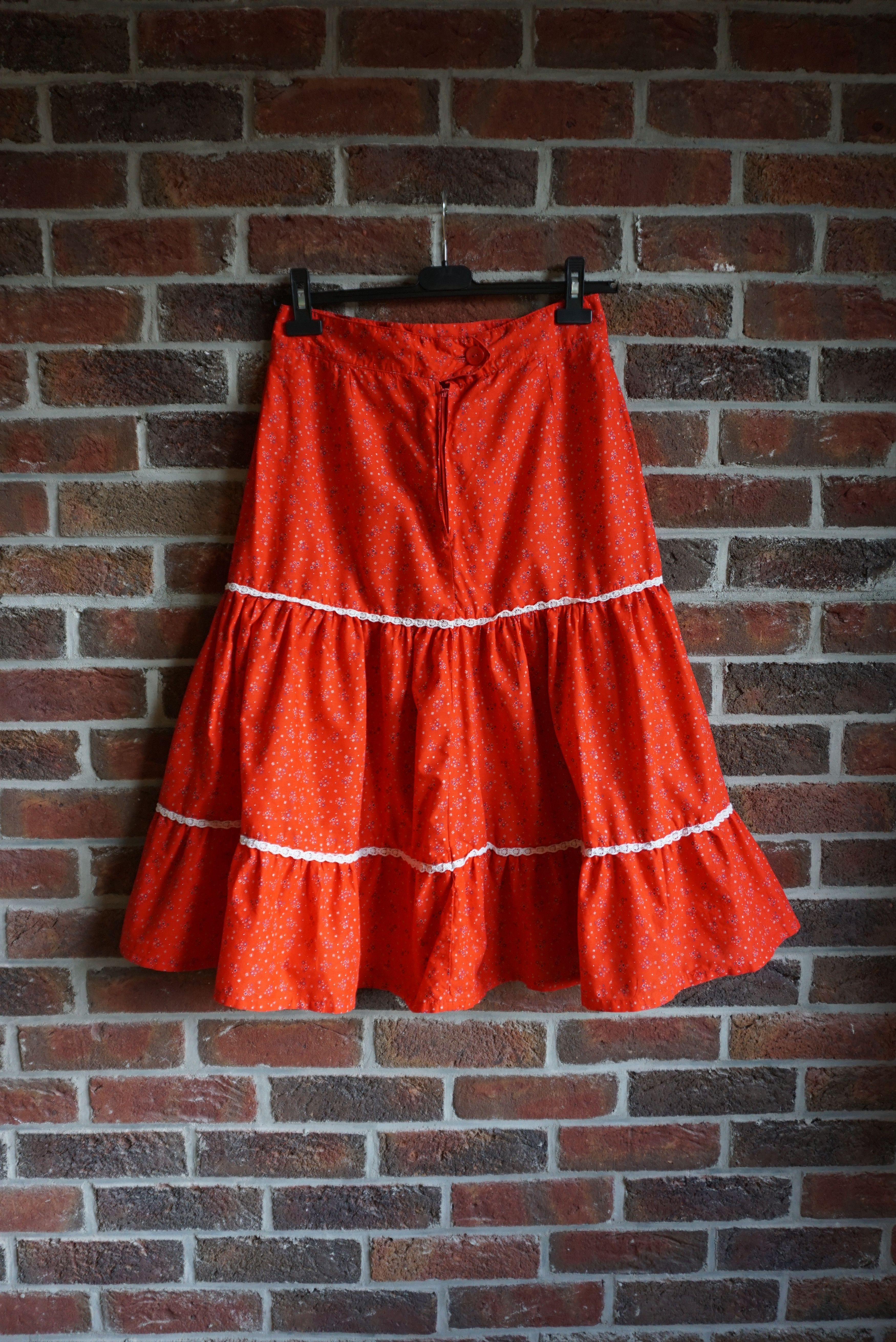 Handmade Spanish custom made skirt 70s floral cotton M 6/8 peasant Size 30" / US 8 / IT 44 - 21 Thumbnail