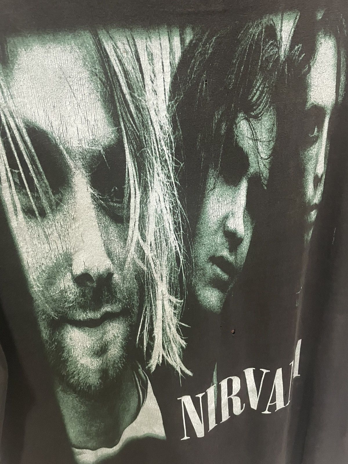 Band Tees × Nirvana × Vintage Vintage Rare Nirvana Faded Worn Distressed Band Tee Size US L / EU 52-54 / 3 - 2 Thumbnail