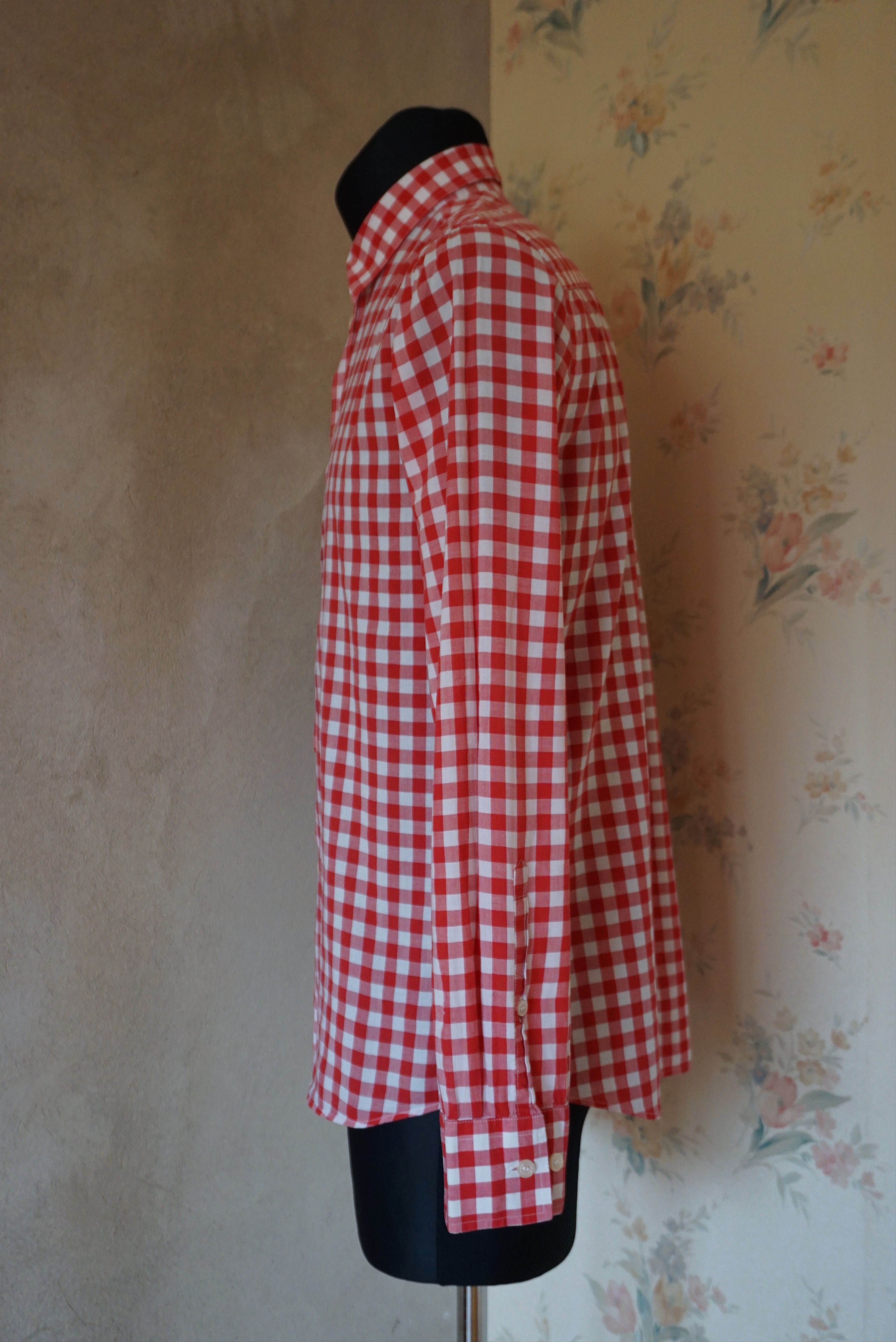 Filippa K Mens Filippa K Small S/M shirt red checked relaxed fit Size US S / EU 44-46 / 1 - 11 Thumbnail