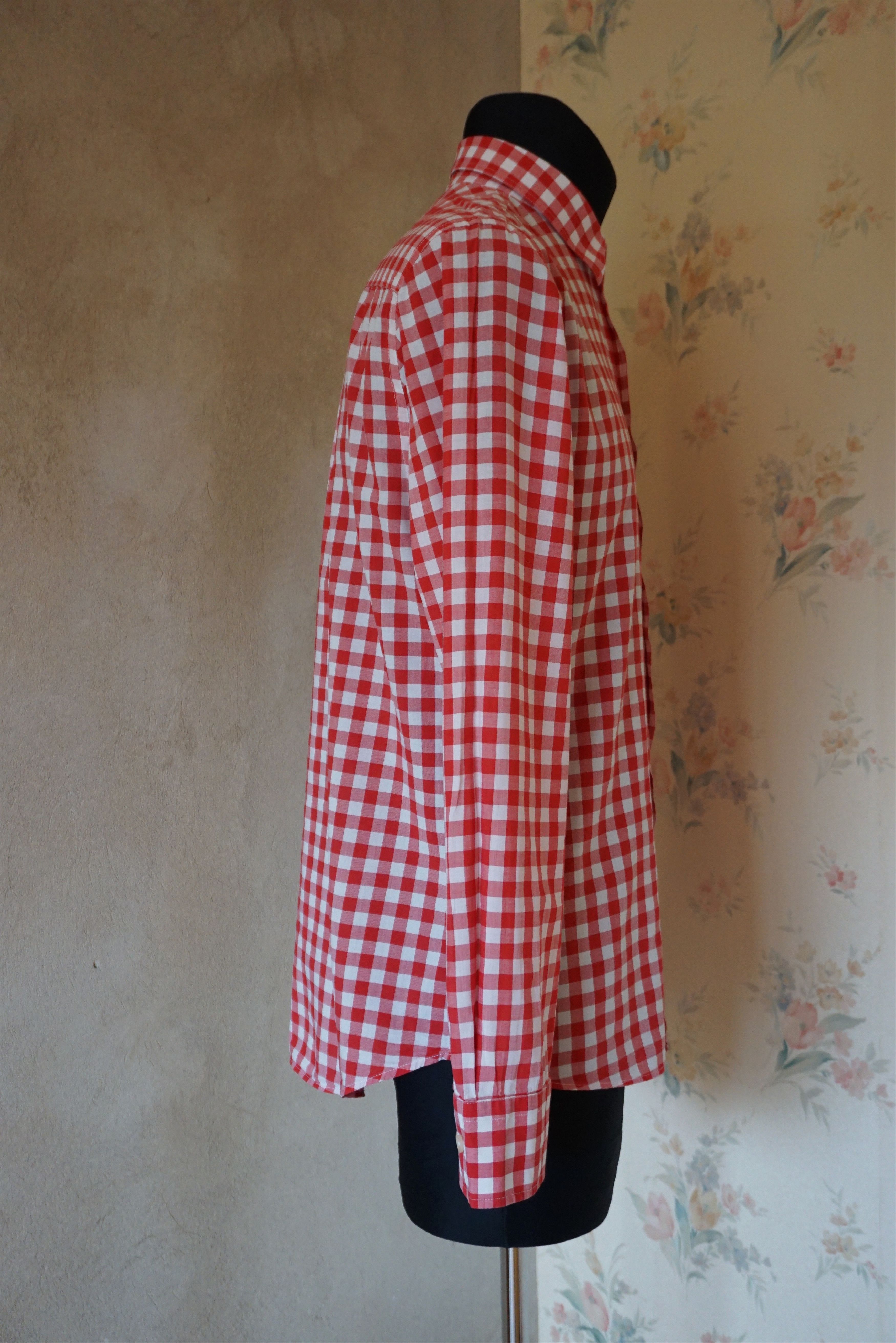 Filippa K Mens Filippa K Small S/M shirt red checked relaxed fit Size US S / EU 44-46 / 1 - 14 Thumbnail