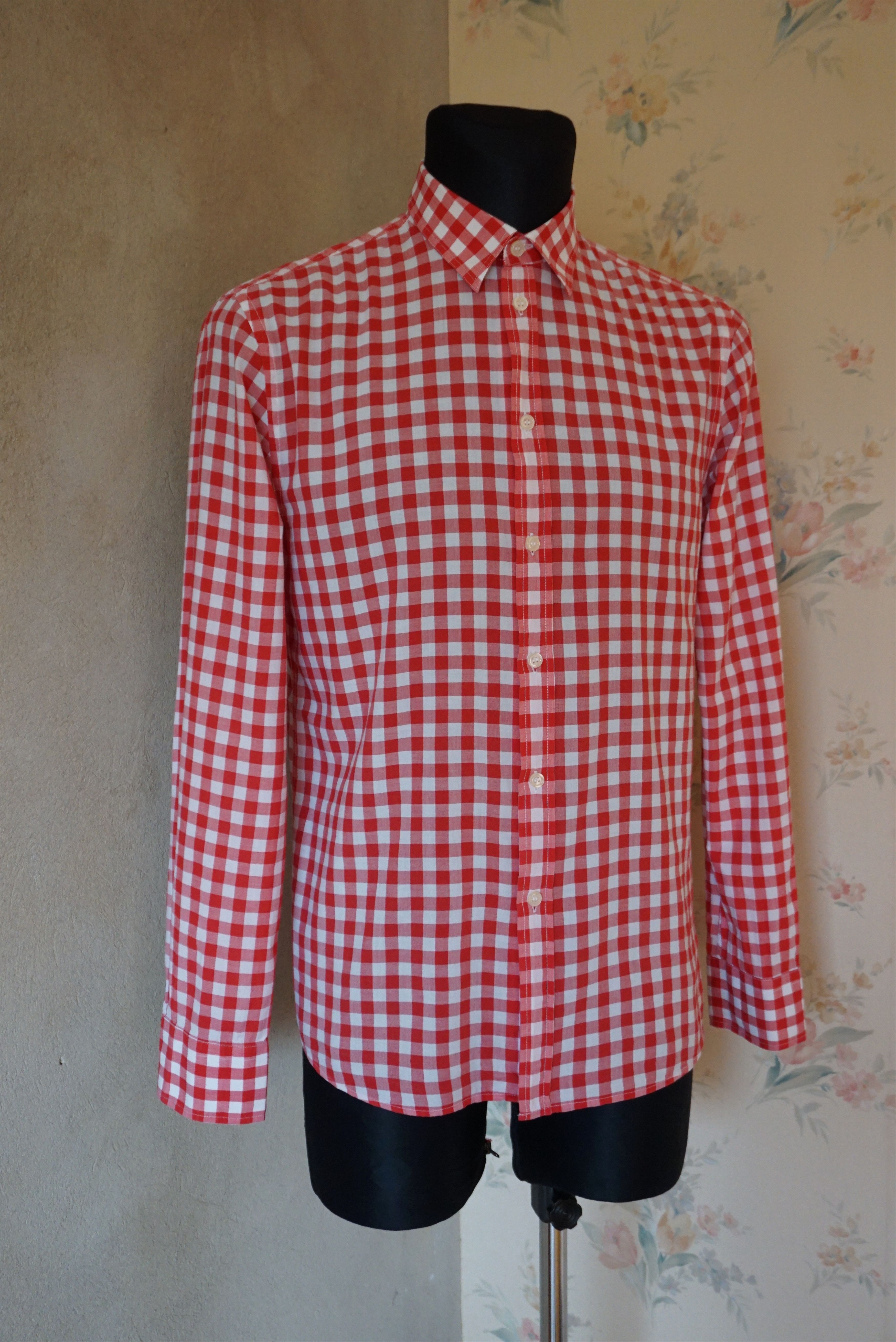 Filippa K Mens Filippa K Small S/M shirt red checked relaxed fit Size US S / EU 44-46 / 1 - 10 Thumbnail