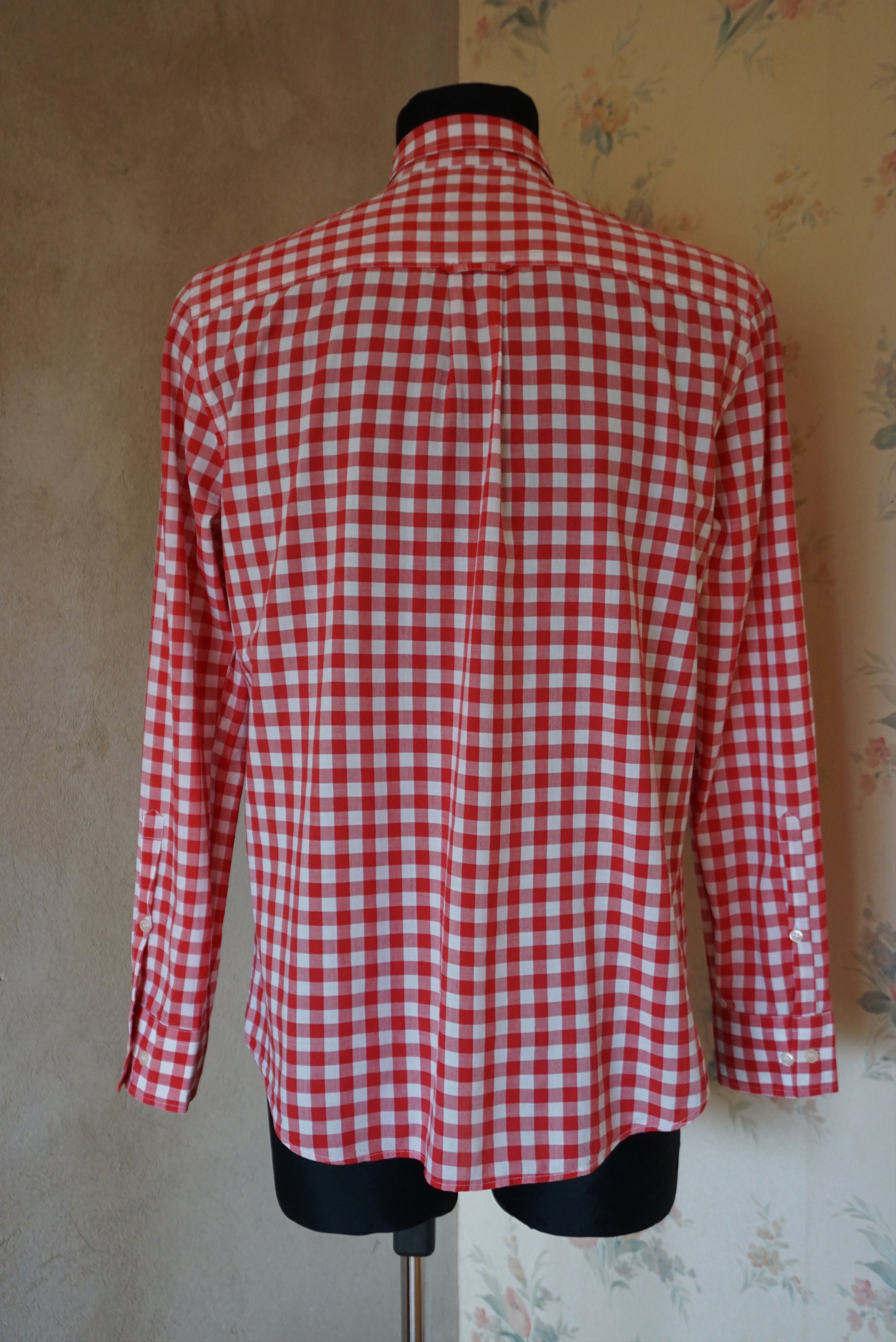 Filippa K Mens Filippa K Small S/M shirt red checked relaxed fit Size US S / EU 44-46 / 1 - 13 Thumbnail