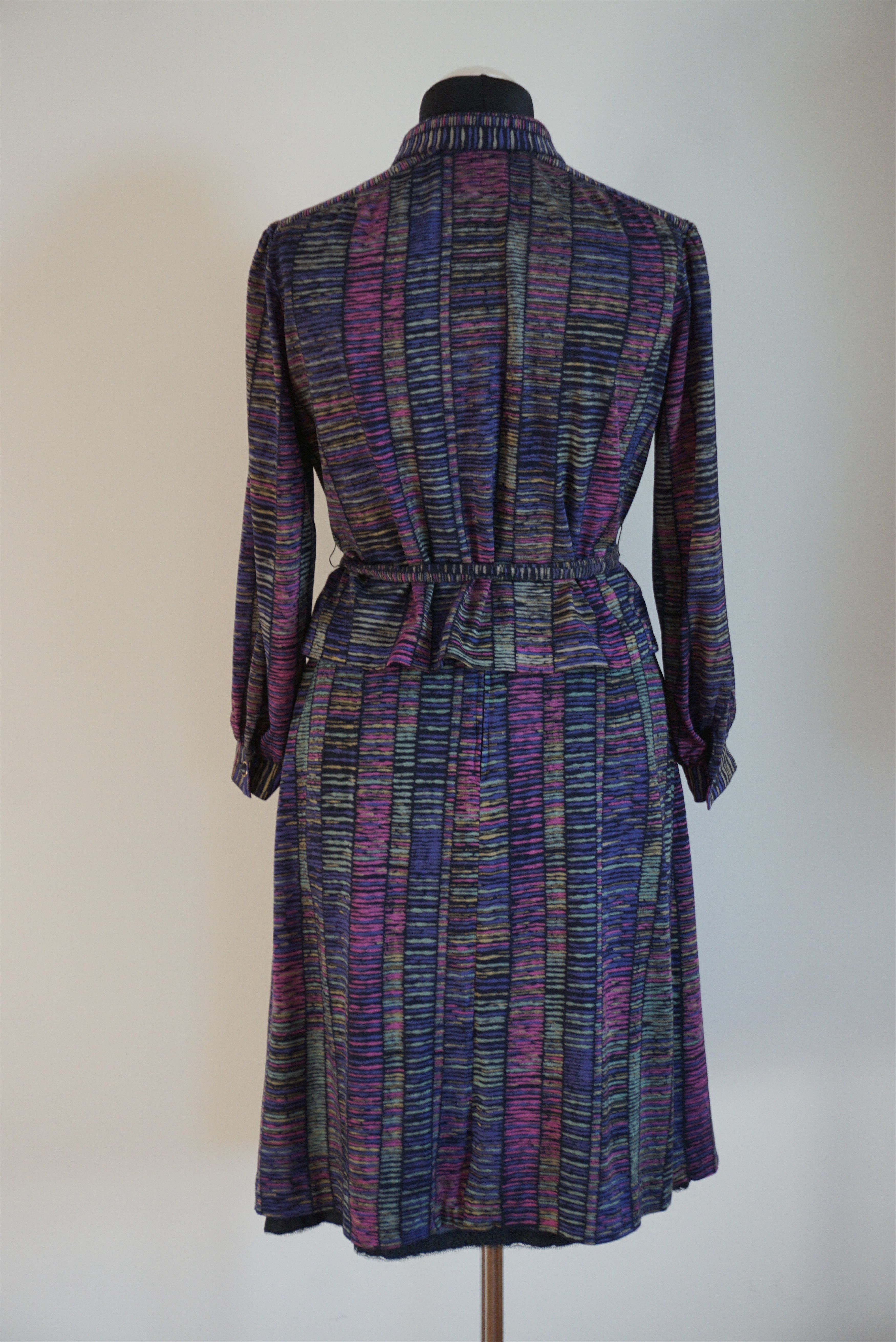 Vintage True vintage 70's 80's top & skirt set 42 M/L 8/10 wool Size M / US 6-8 / IT 42-44 - 8 Thumbnail