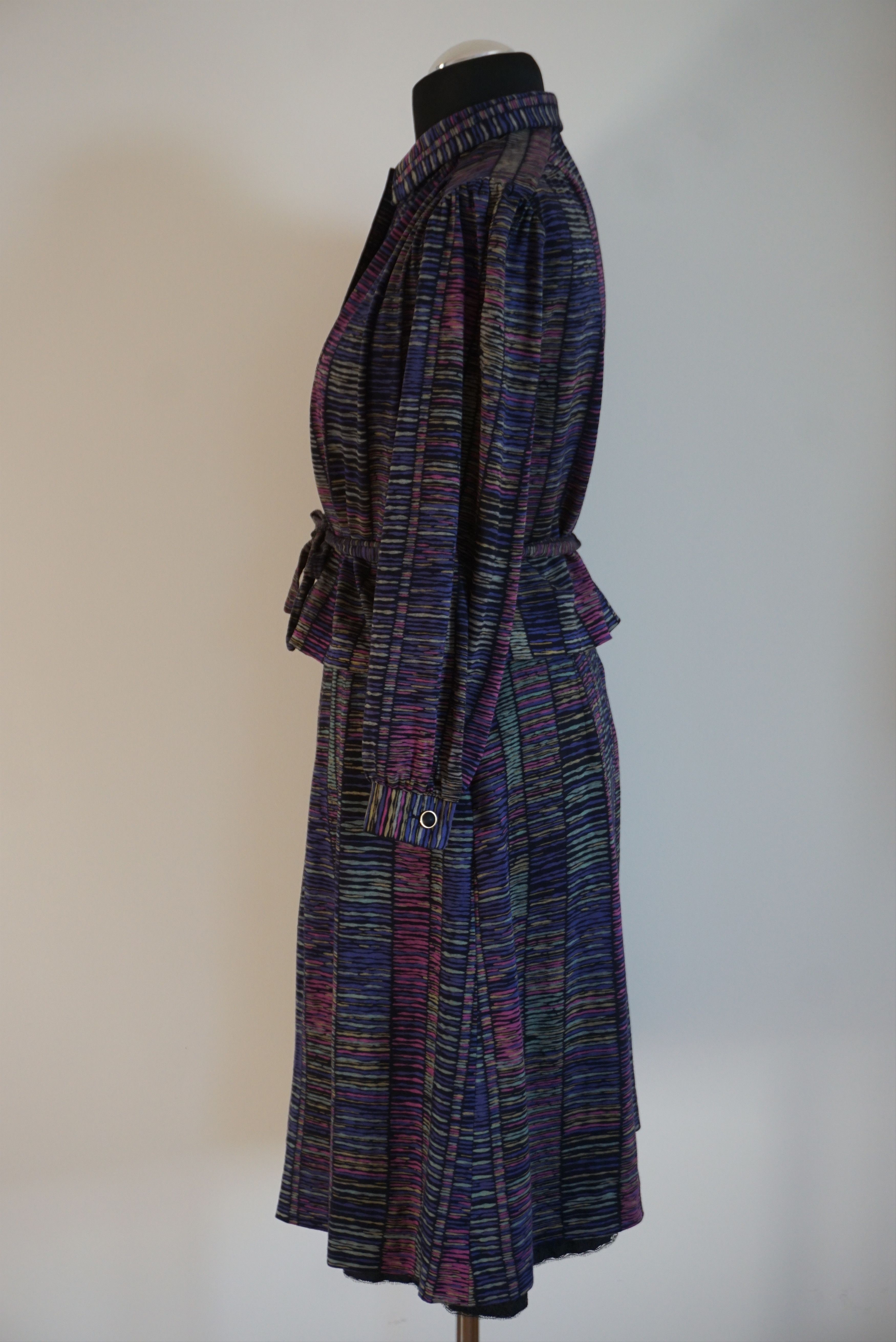 Vintage True vintage 70's 80's top & skirt set 42 M/L 8/10 wool Size M / US 6-8 / IT 42-44 - 7 Thumbnail