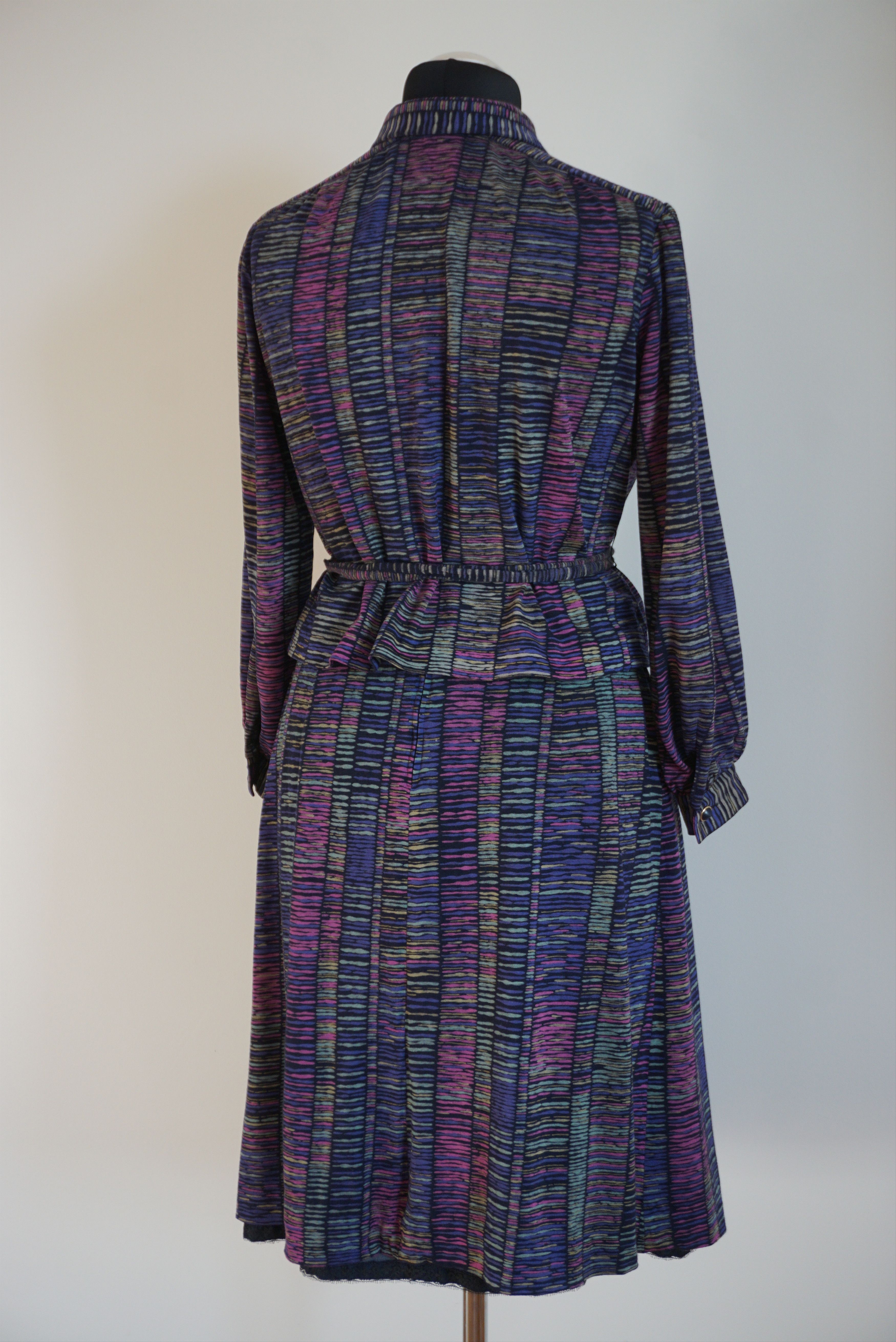 Vintage True vintage 70's 80's top & skirt set 42 M/L 8/10 wool Size M / US 6-8 / IT 42-44 - 9 Thumbnail