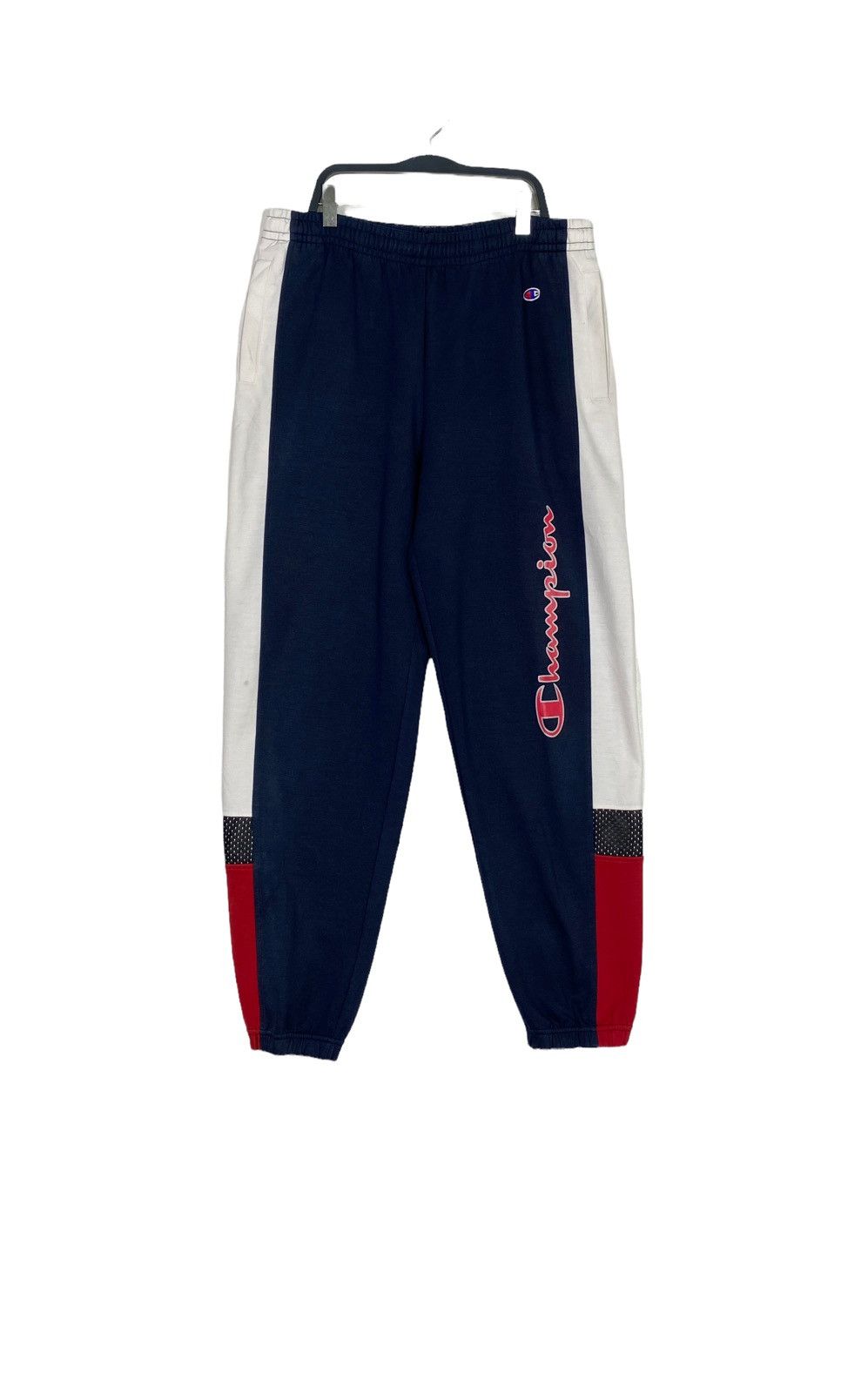 Champion Rare‼️ Champion Sweatpants Big Logo Size US 33 - 3 Thumbnail