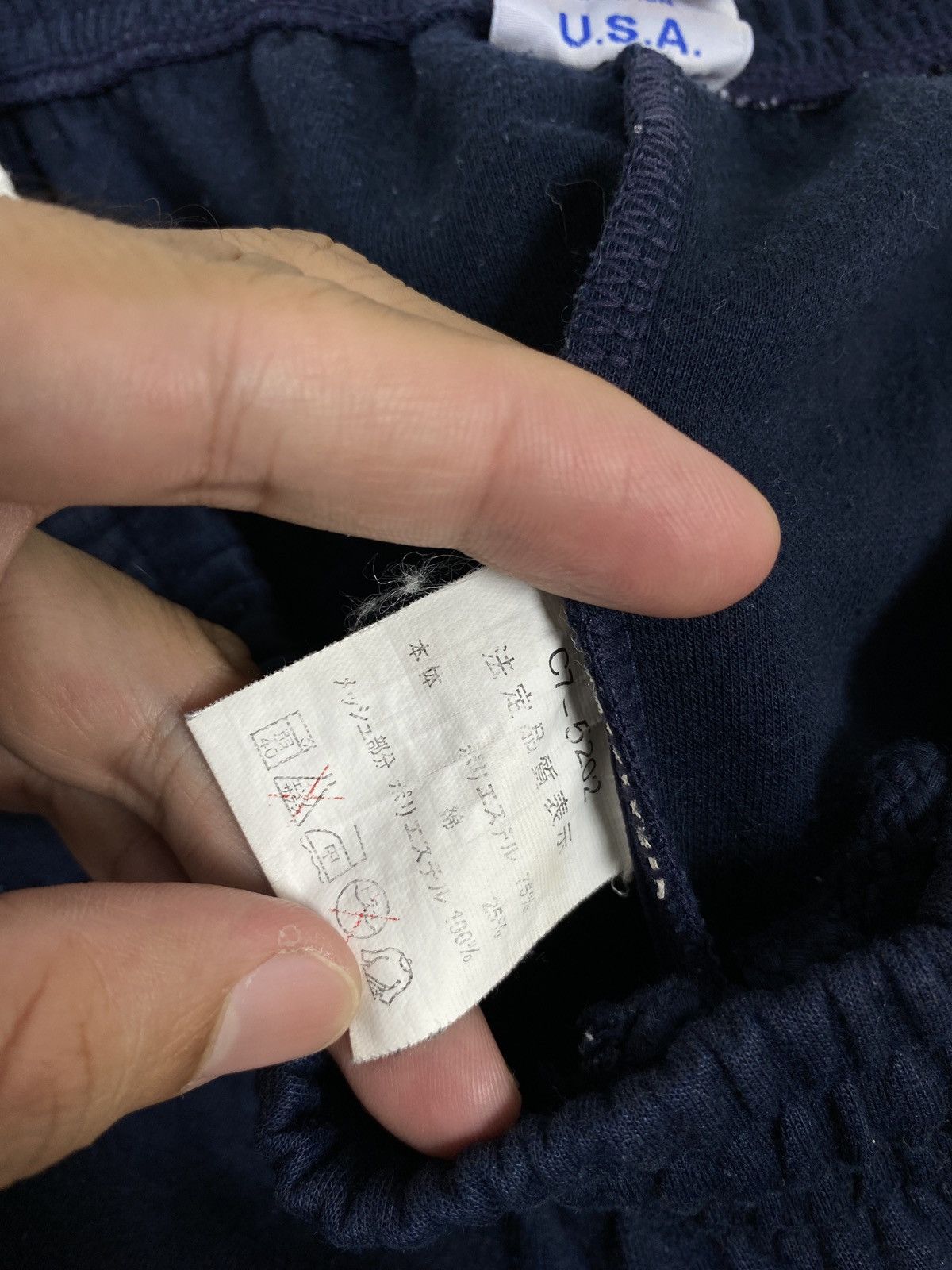 Champion Rare‼️ Champion Sweatpants Big Logo Size US 33 - 9 Thumbnail
