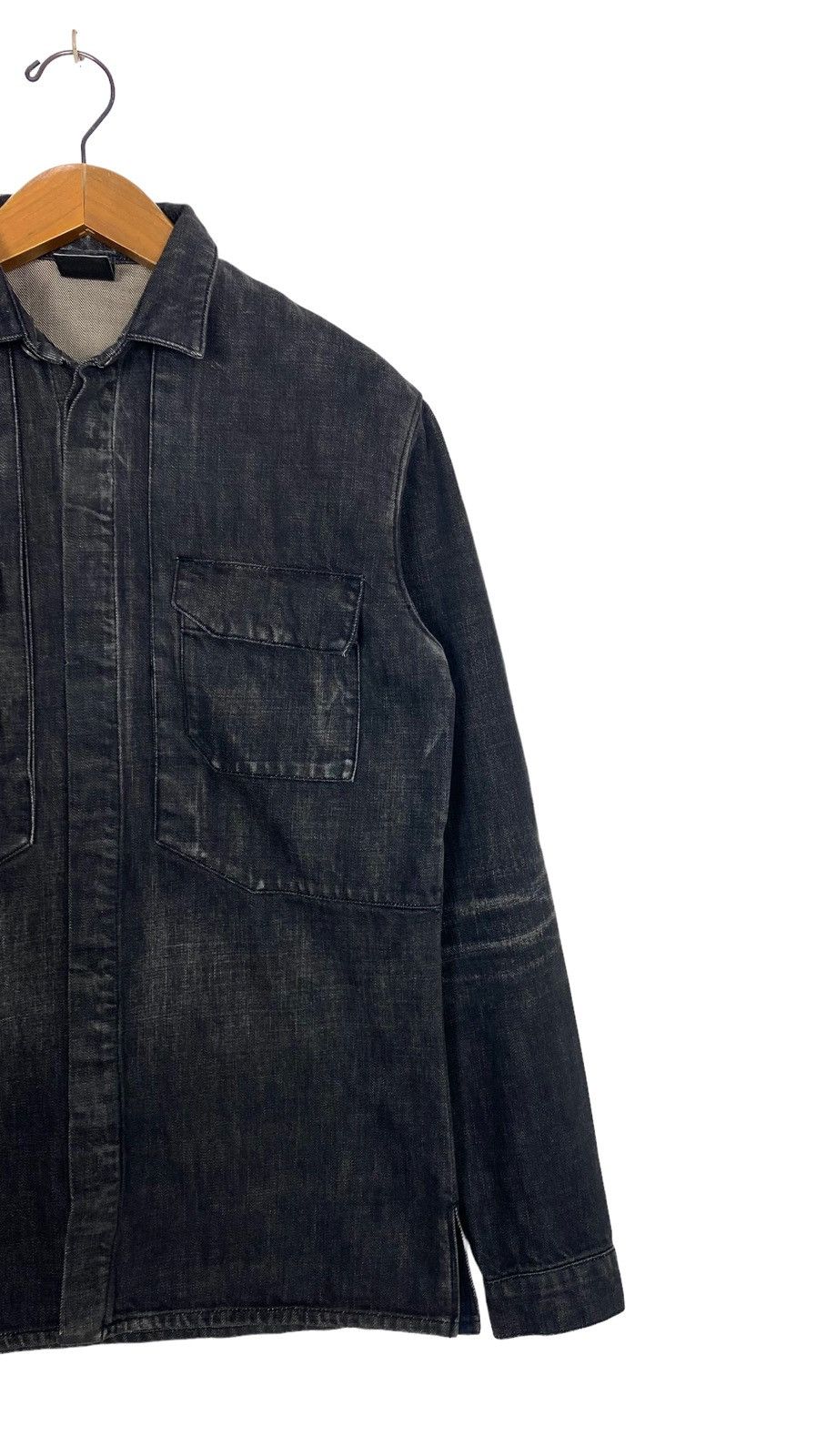 Dior × Hedi Slimane RARE ‼️ Vintage Hedi Slimane Dior Denim Jacket Fw02 Size US M / EU 48-50 / 2 - 3 Thumbnail