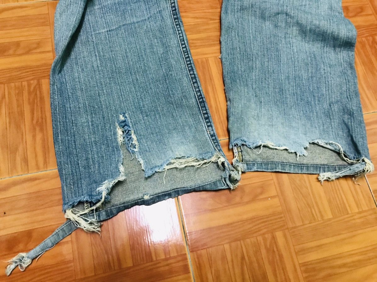 Lee “Vintage Distressed Light Blue Denim Jeans – Faded Wash Size US 31 - 4 Thumbnail