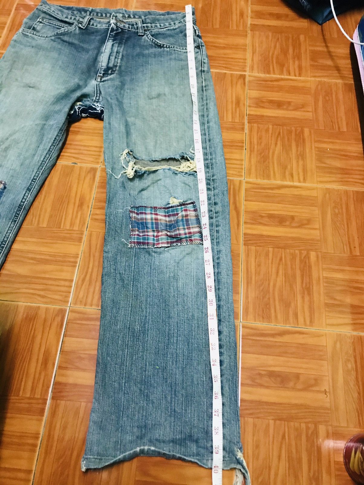 Lee “Vintage Distressed Light Blue Denim Jeans – Faded Wash Size US 31 - 11 Thumbnail