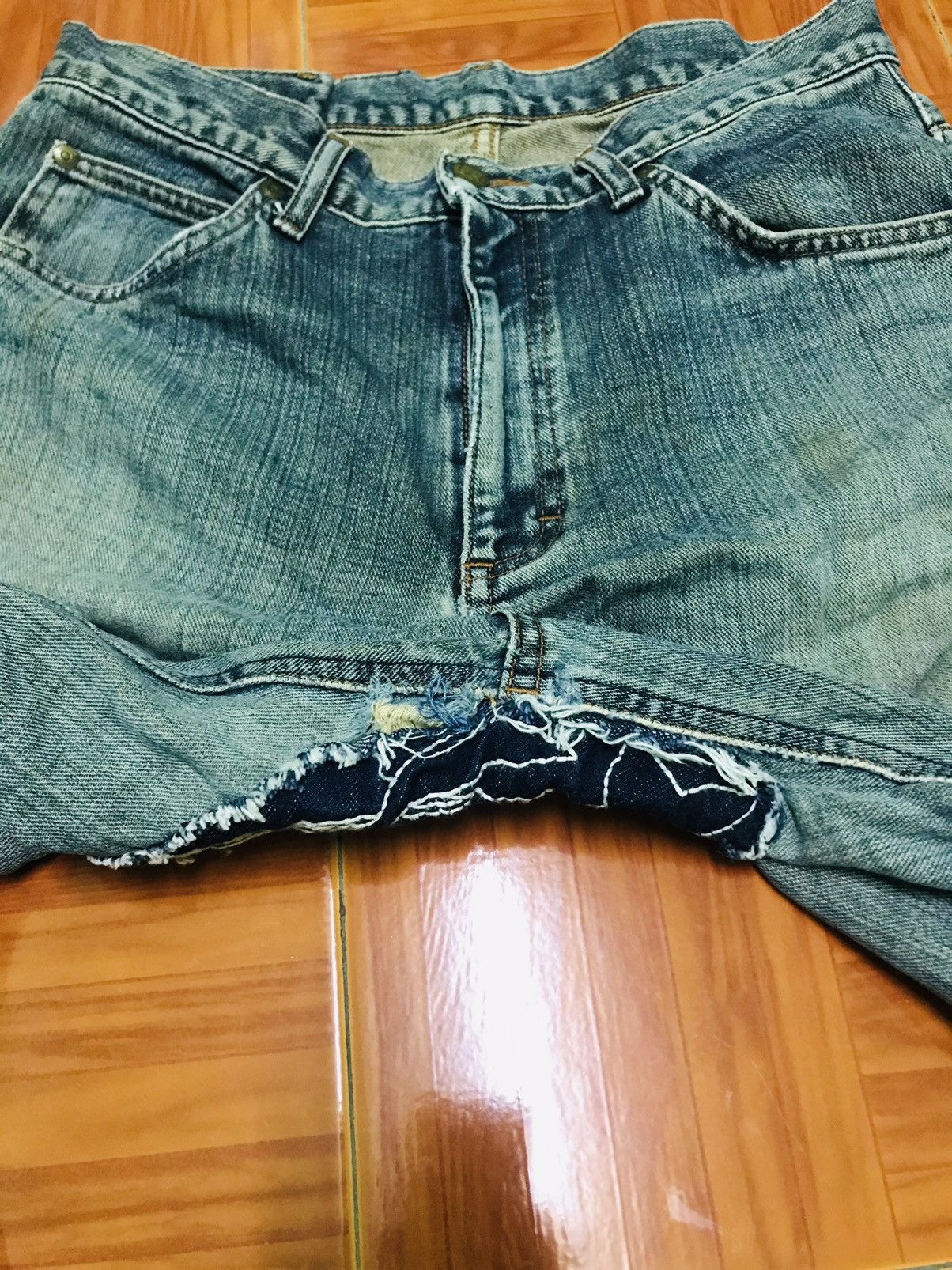 Lee “Vintage Distressed Light Blue Denim Jeans – Faded Wash Size US 31 - 6 Thumbnail
