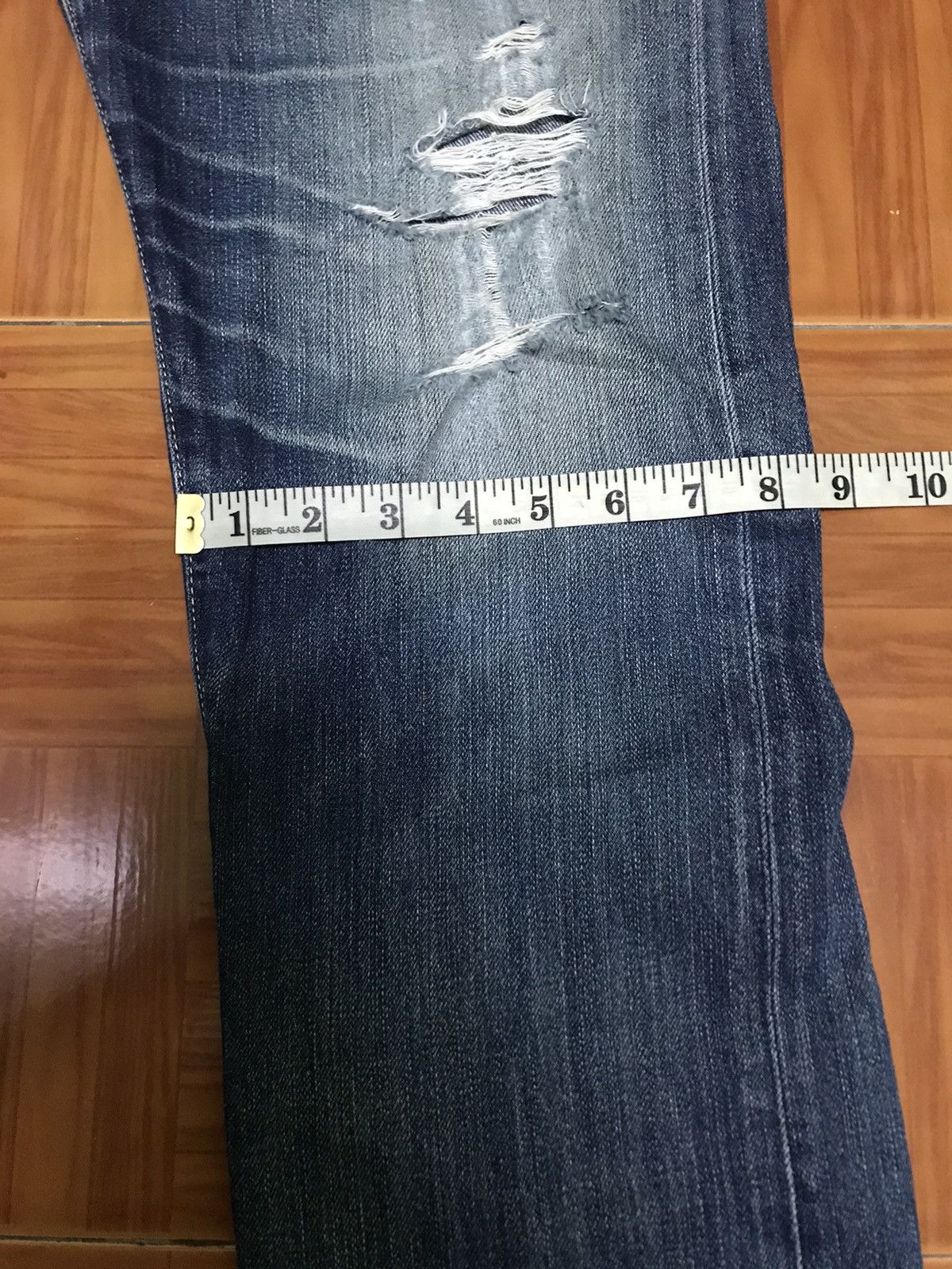 Levi's “Vintage Distressed Light Blue Denim Jeans – Faded Wash Size US 33 - 14 Thumbnail