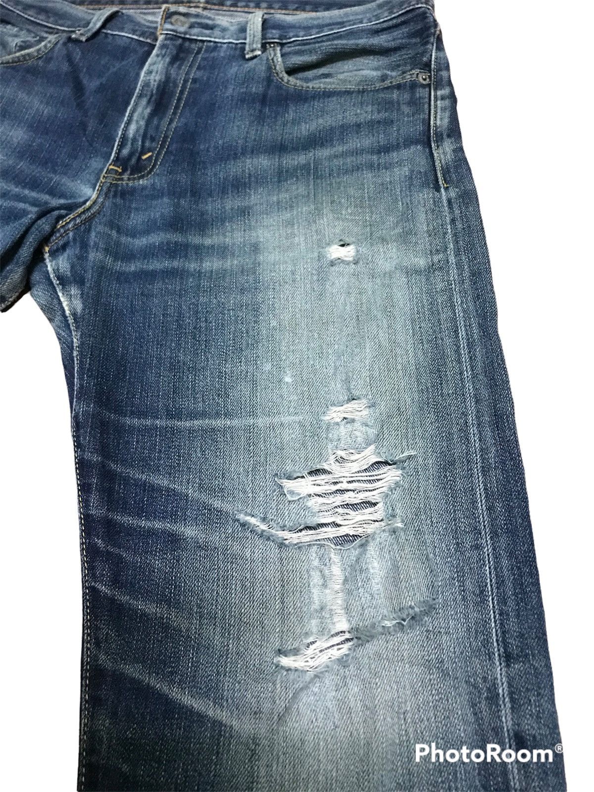 Levi's “Vintage Distressed Light Blue Denim Jeans – Faded Wash Size US 33 - 4 Thumbnail
