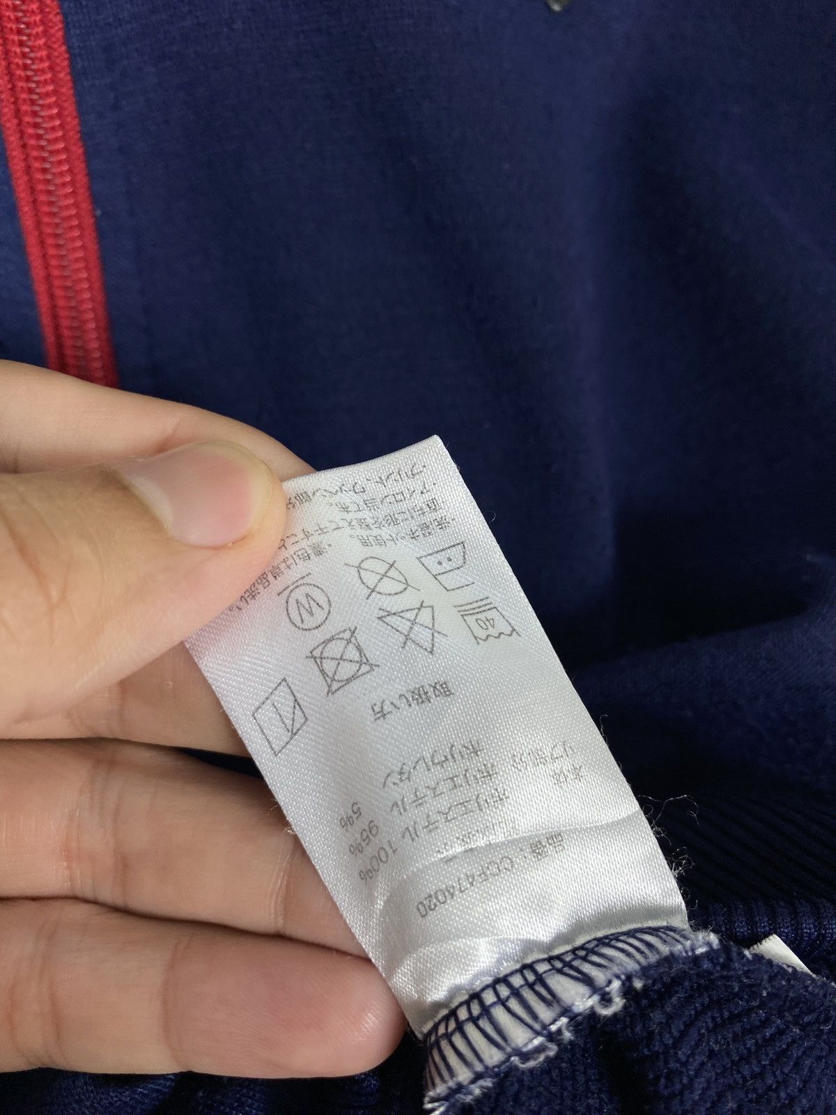 Japanese Brand Rare‼️ Fc Barcelona One Set Hoodie and Sweatpants (Boys) Size US XXS / EU 40 - 11 Thumbnail