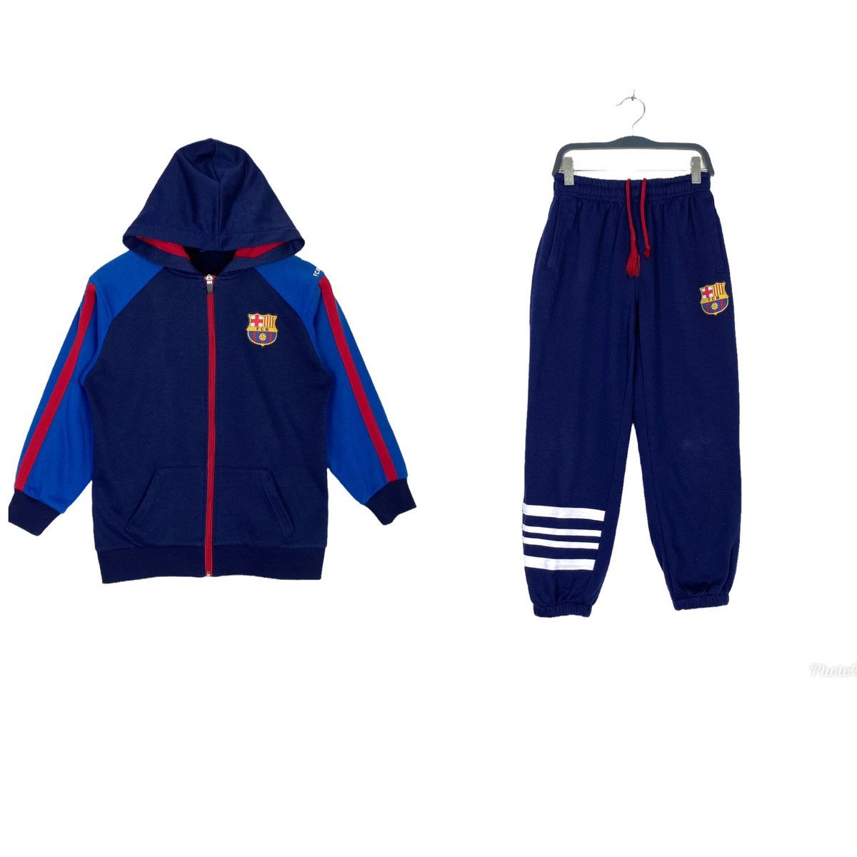 Japanese Brand Rare‼️ Fc Barcelona One Set Hoodie and Sweatpants (Boys) Size US XXS / EU 40 - 1 Thumbnail