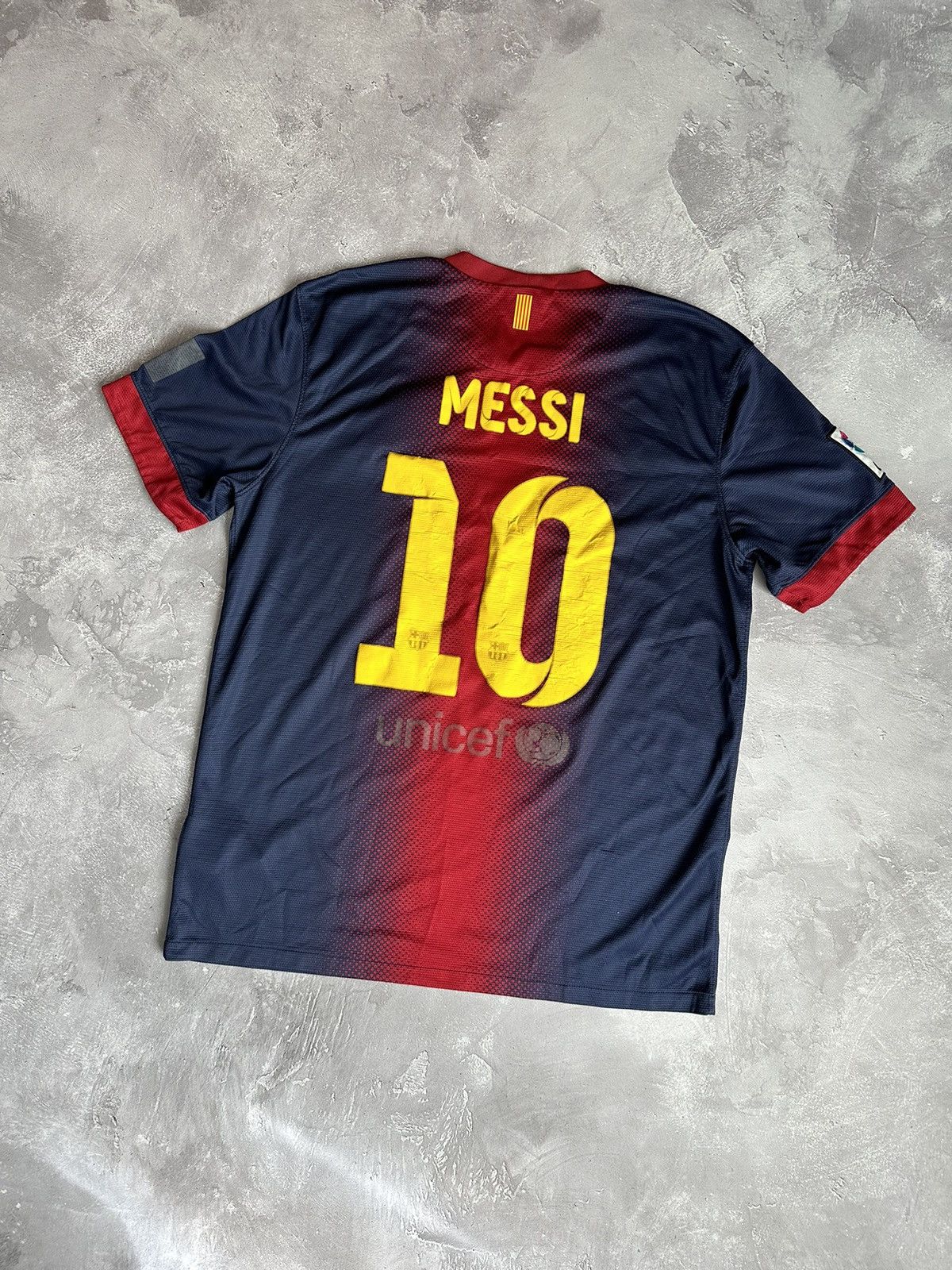 Nike Nike F.C Barcelona shirt Messi. Size L. | Grailed