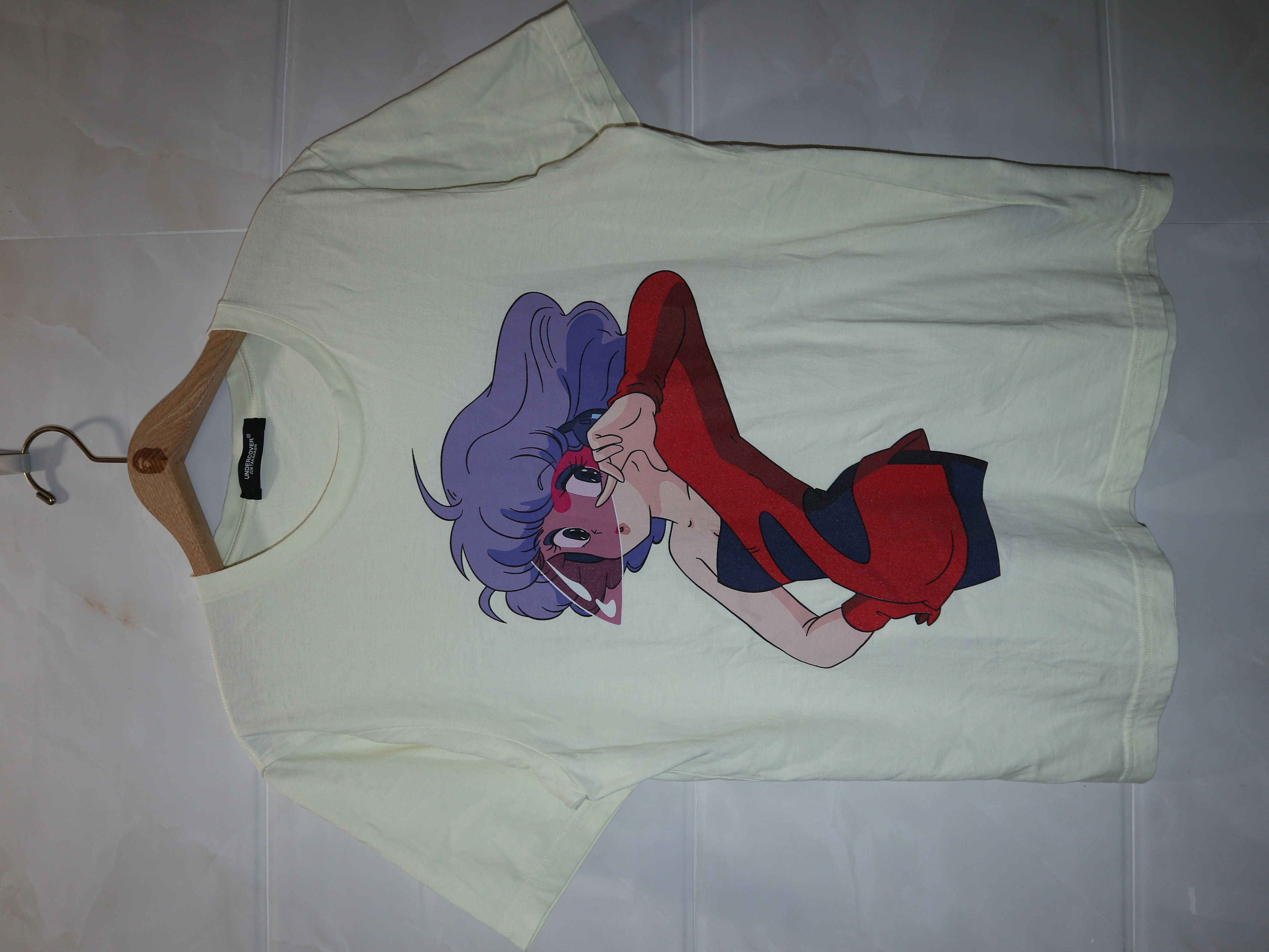 image of Undercover Bloody Geekers Creamy Mami Tee in B/Cream, Men's (Size Small)